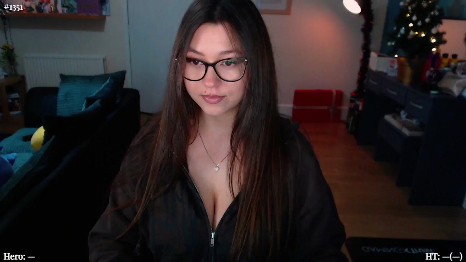 Gallery image thumbnail from AnnAngelx's myfreecams stream on, 12/05/2024, 20:17 image 1 of 20