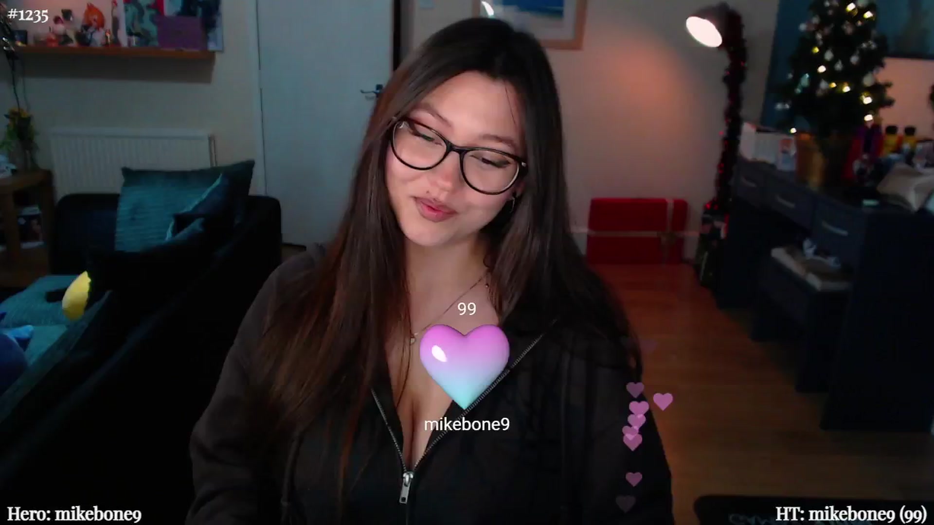 Gallery image thumbnail from AnnAngelx's myfreecams stream on, 12/05/2024, 20:17 image 8 of 20