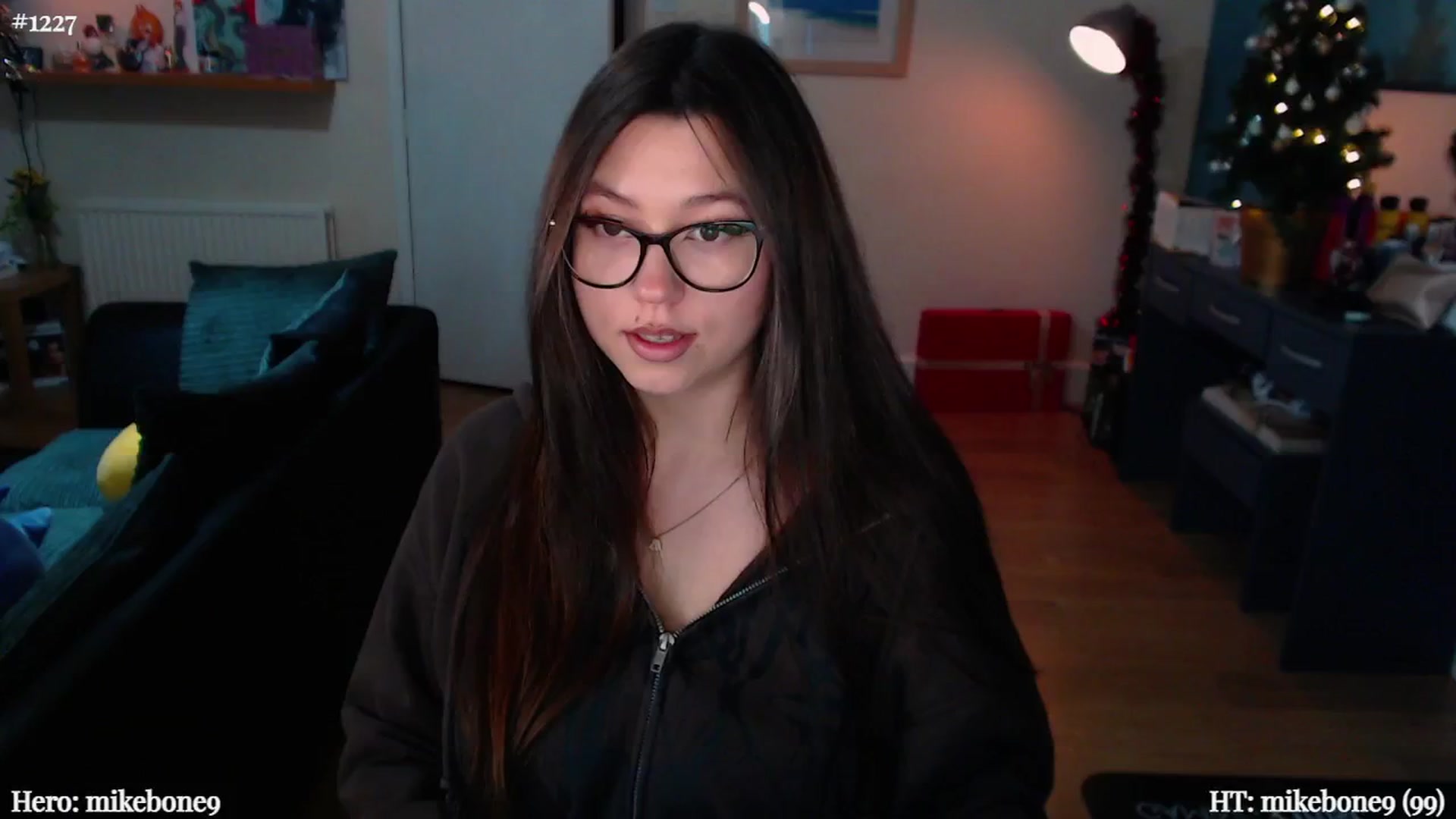Gallery image thumbnail from AnnAngelx's myfreecams stream on, 12/05/2024, 20:17 image 14 of 20