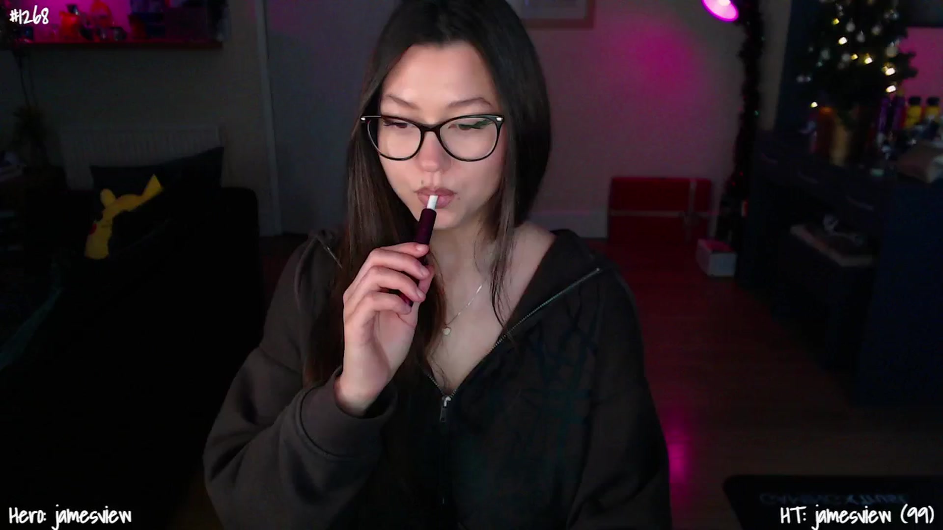 Gallery image thumbnail from AnnAngelx's myfreecams stream on, 12/10/2024, 15:13 image 14 of 20