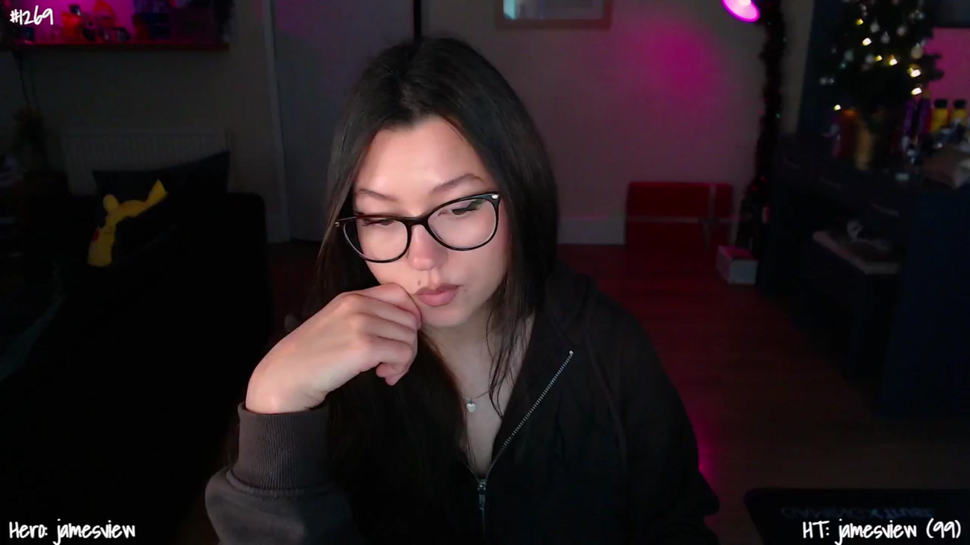 Gallery image thumbnail from AnnAngelx's myfreecams stream on, 12/10/2024, 15:13 image 16 of 20