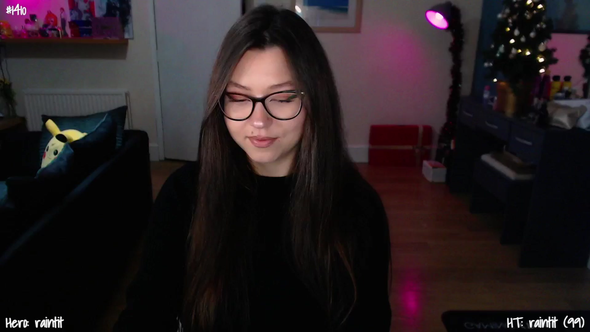 Gallery image thumbnail from AnnAngelx's myfreecams stream on, 12/11/2024, 21:33 image 13 of 20