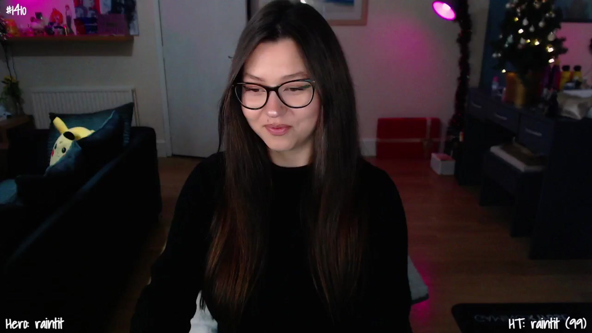 Gallery image thumbnail from AnnAngelx's myfreecams stream on, 12/11/2024, 21:33 image 16 of 20