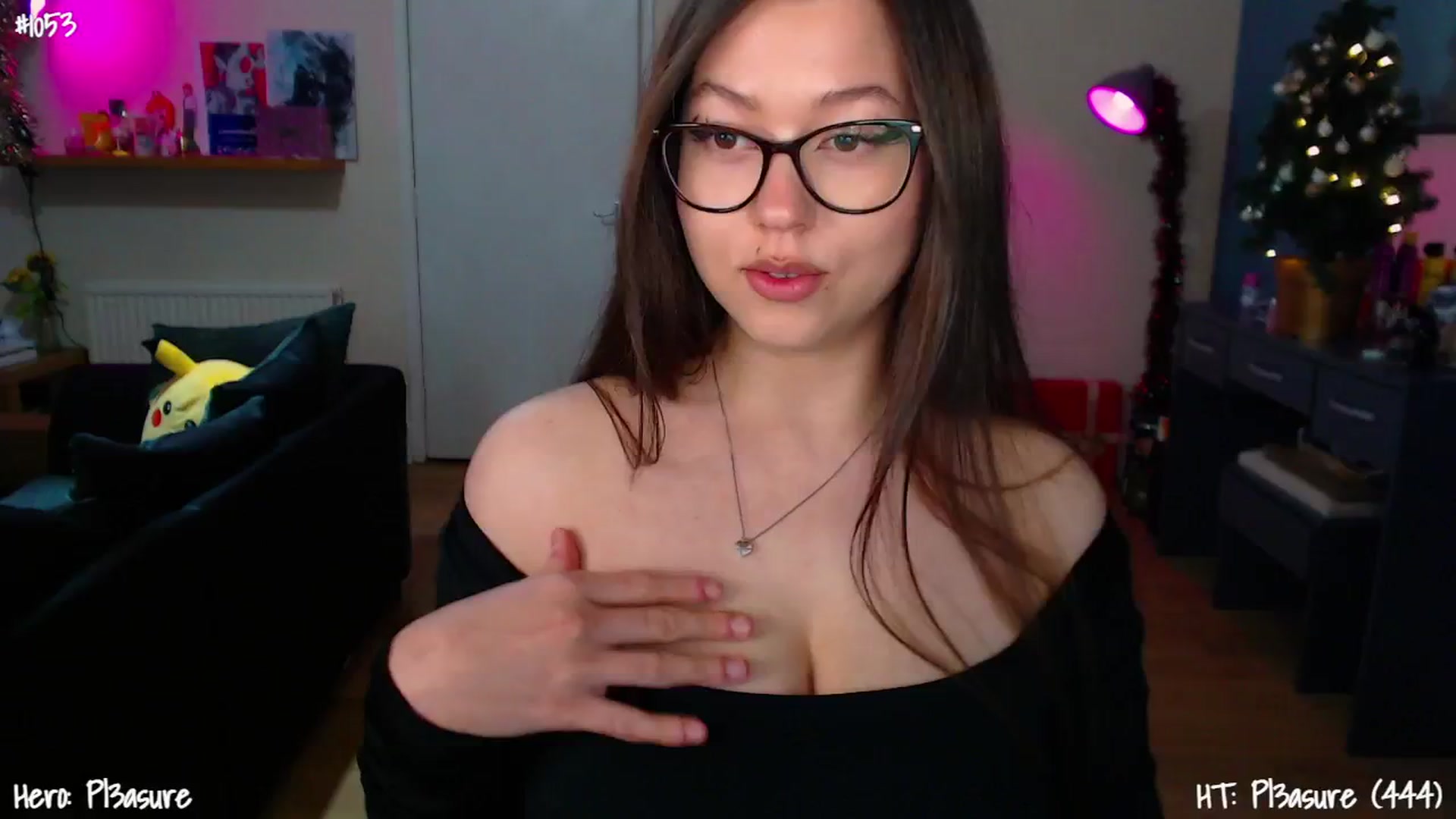 Gallery image thumbnail from AnnAngelx's myfreecams stream on, 12/12/2024, 22:00 image 7 of 20