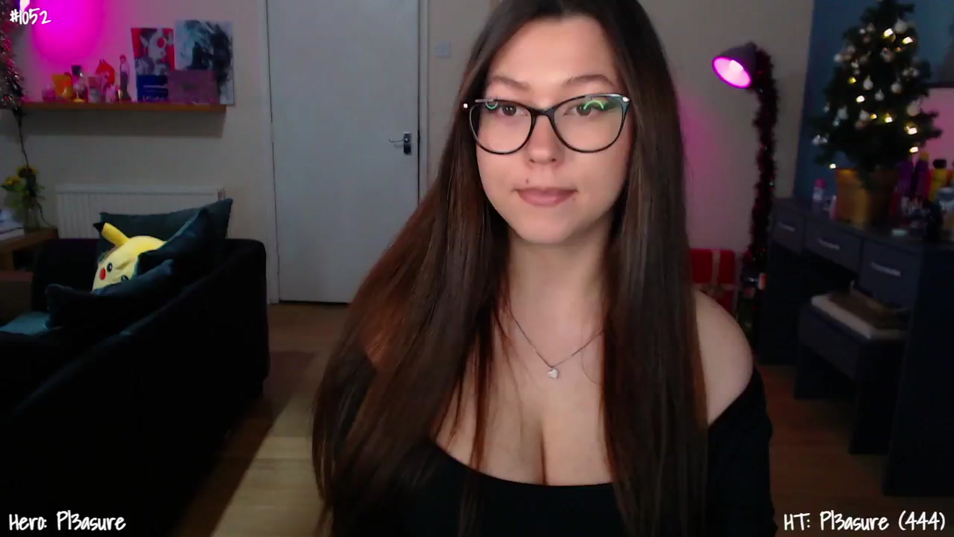 Gallery image thumbnail from AnnAngelx's myfreecams stream on, 12/12/2024, 22:00 image 6 of 20