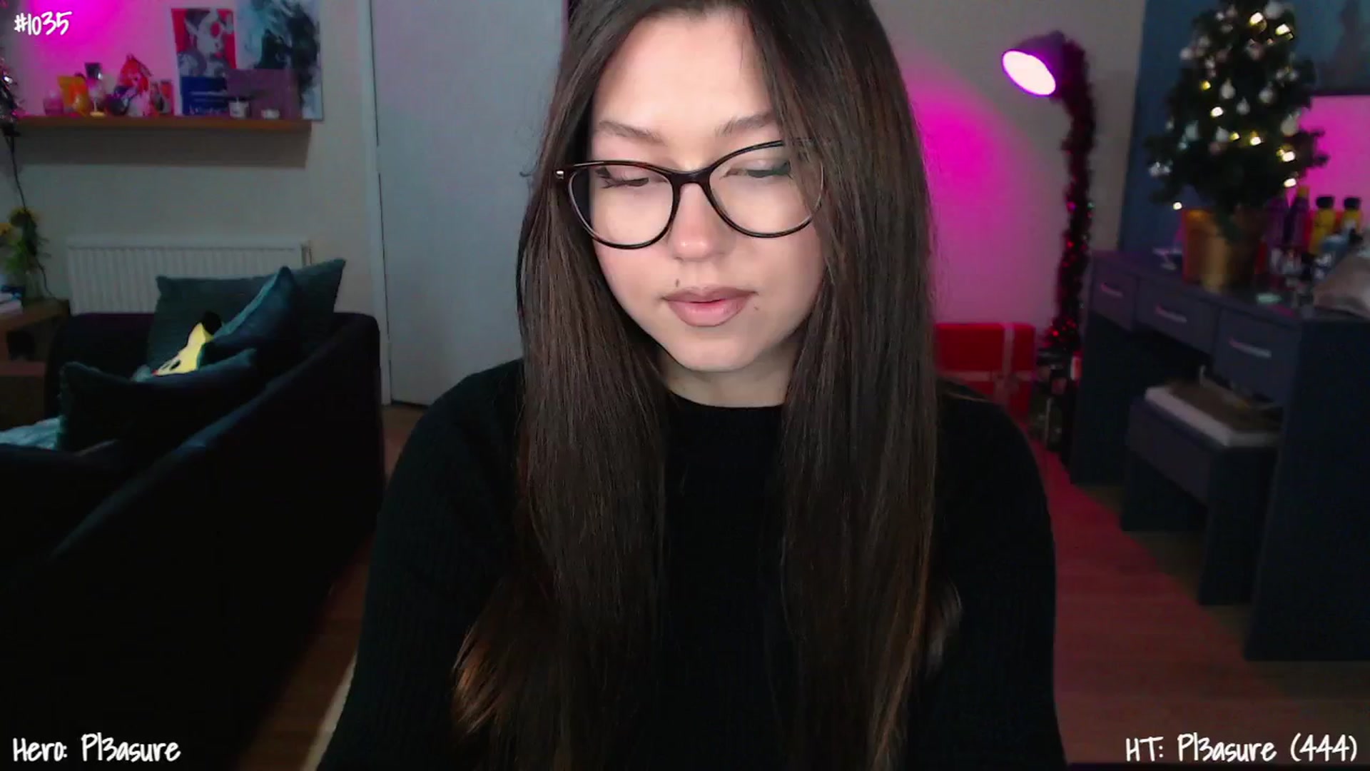 Gallery image thumbnail from AnnAngelx's myfreecams stream on, 12/13/2024, 17:54 image 15 of 20