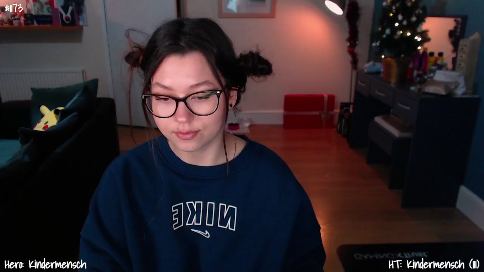 Gallery image thumbnail from AnnAngelx's myfreecams stream on, 12/15/2024, 21:12 image 17 of 20
