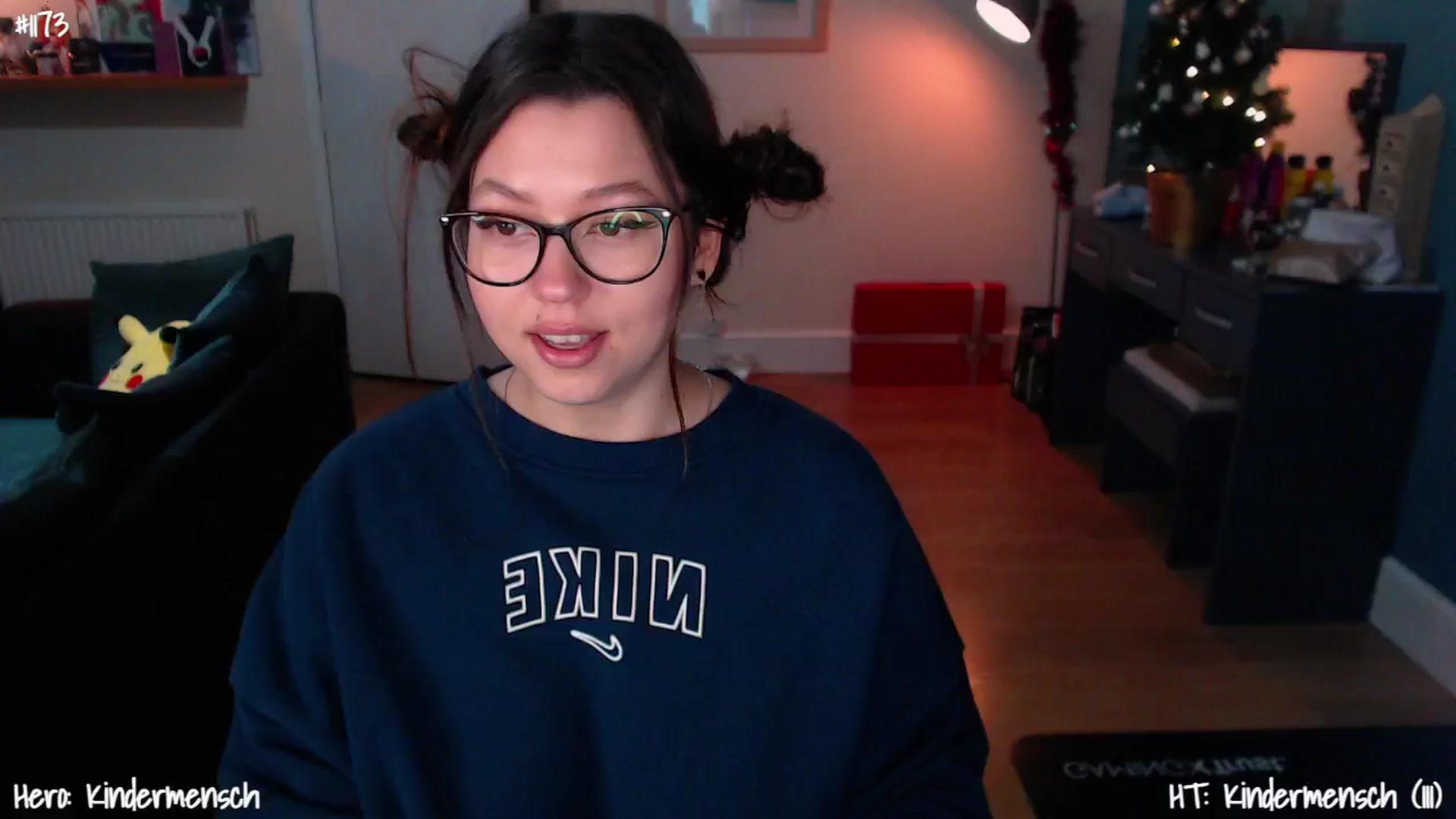 Gallery image thumbnail from AnnAngelx's myfreecams stream on, 12/15/2024, 21:12 image 19 of 20