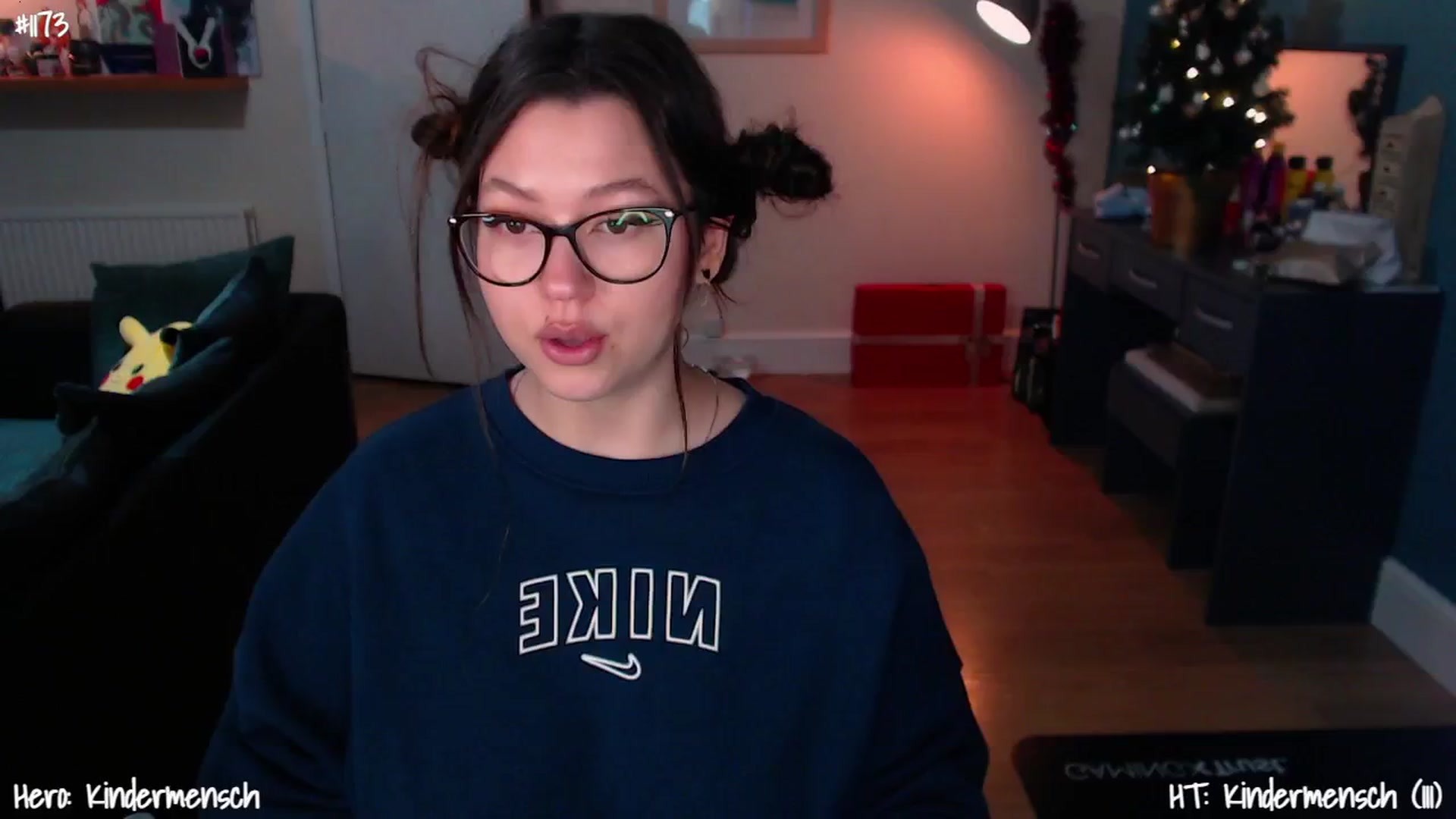 Gallery image thumbnail from AnnAngelx's myfreecams stream on, 12/15/2024, 21:12 image 18 of 20