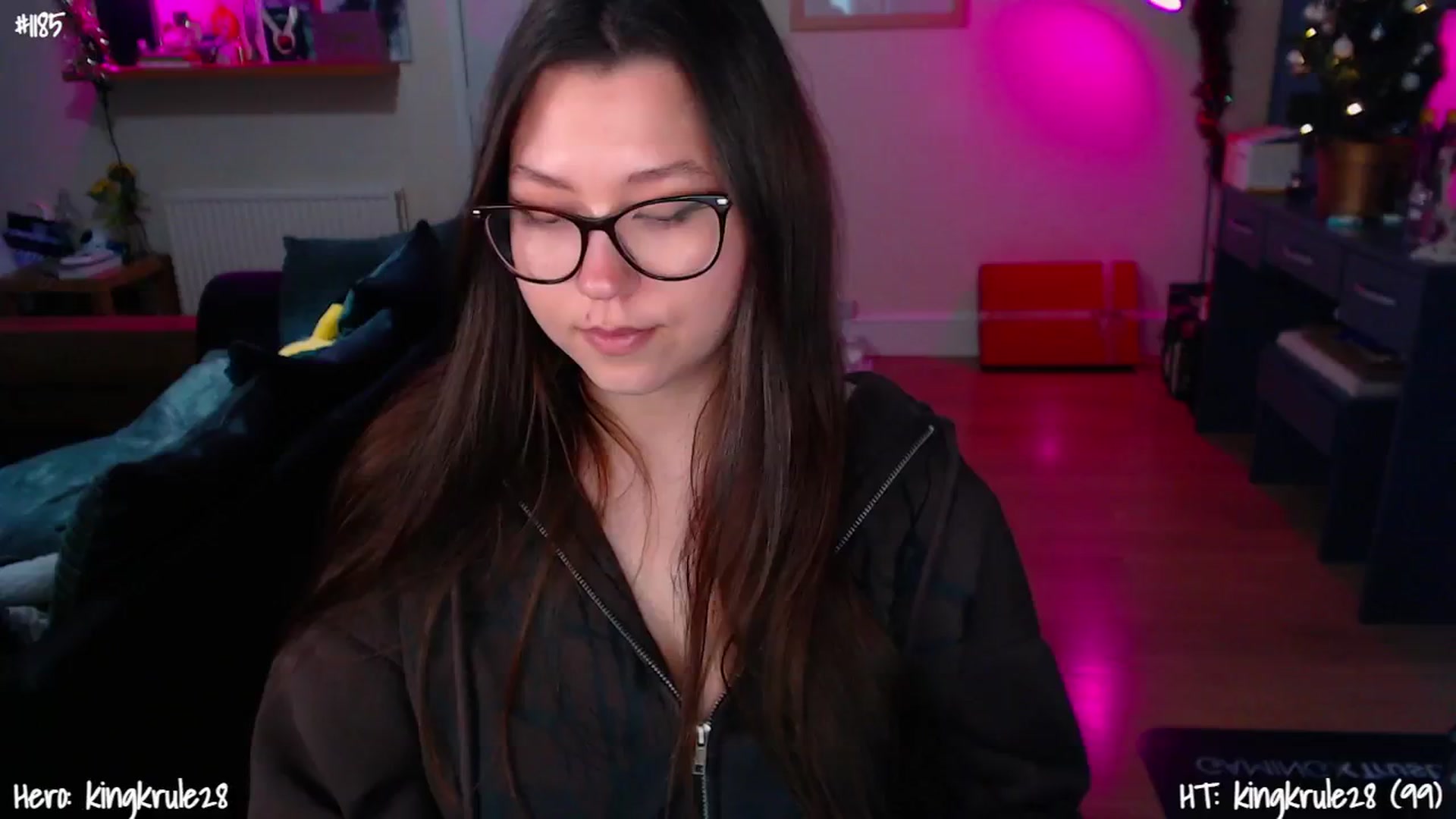 Gallery image thumbnail from AnnAngelx's myfreecams stream on, 12/19/2024, 21:55 image 19 of 20
