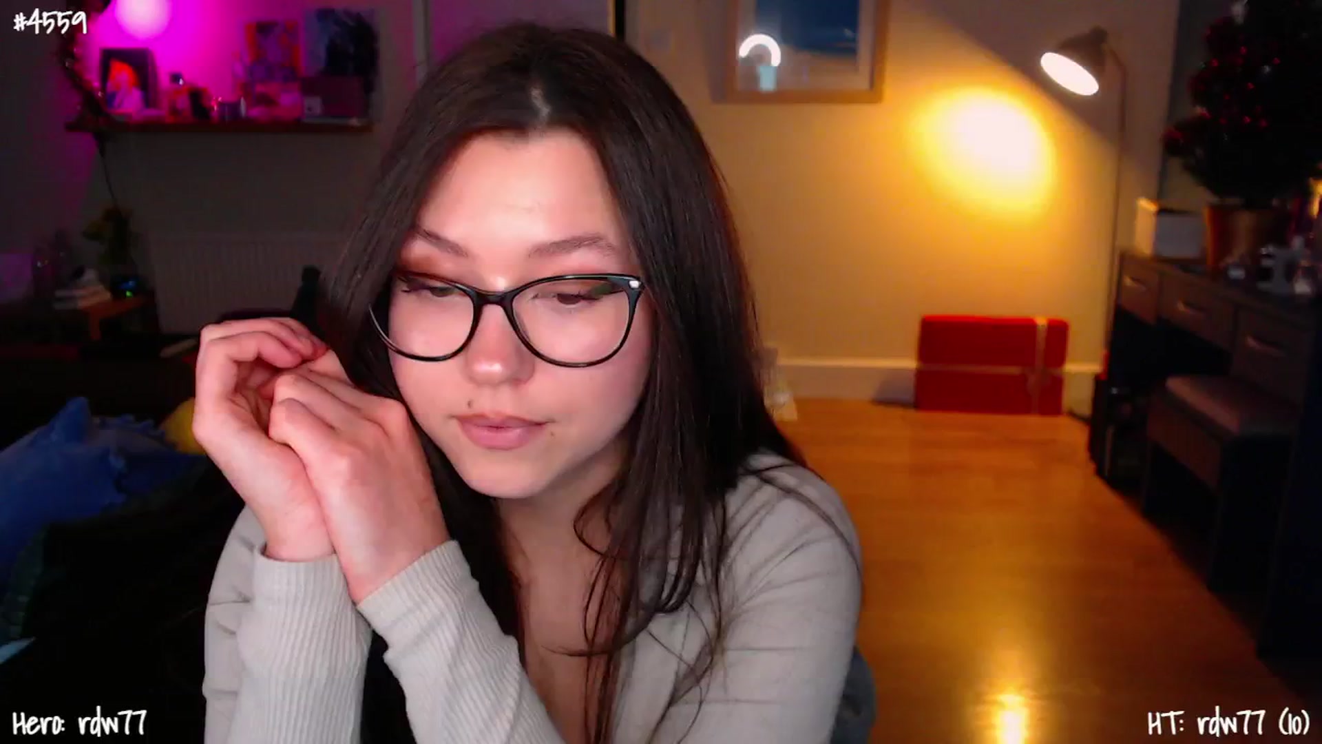 Gallery image thumbnail from AnnAngelx's myfreecams stream on, 01/04/2025, 17:50 image 5 of 20