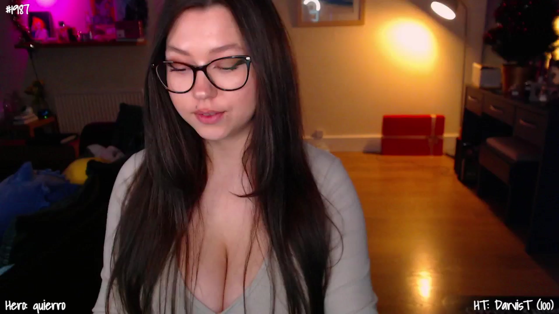Gallery image thumbnail from AnnAngelx's myfreecams stream on, 01/04/2025, 17:50 image 19 of 20