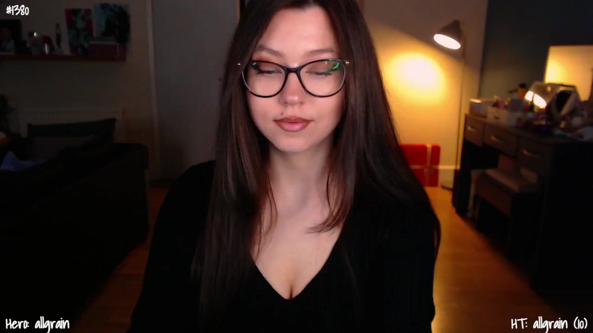 Gallery image thumbnail from AnnAngelx's myfreecams stream on, 01/30/2025, 20:35 image 13 of 20