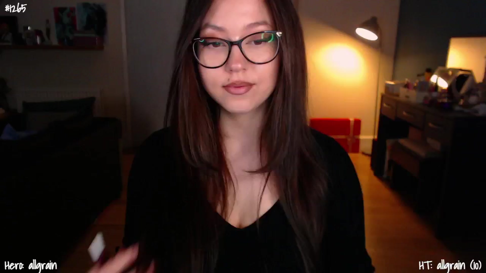 Gallery image thumbnail from AnnAngelx's myfreecams stream on, 01/30/2025, 20:35 image 17 of 20