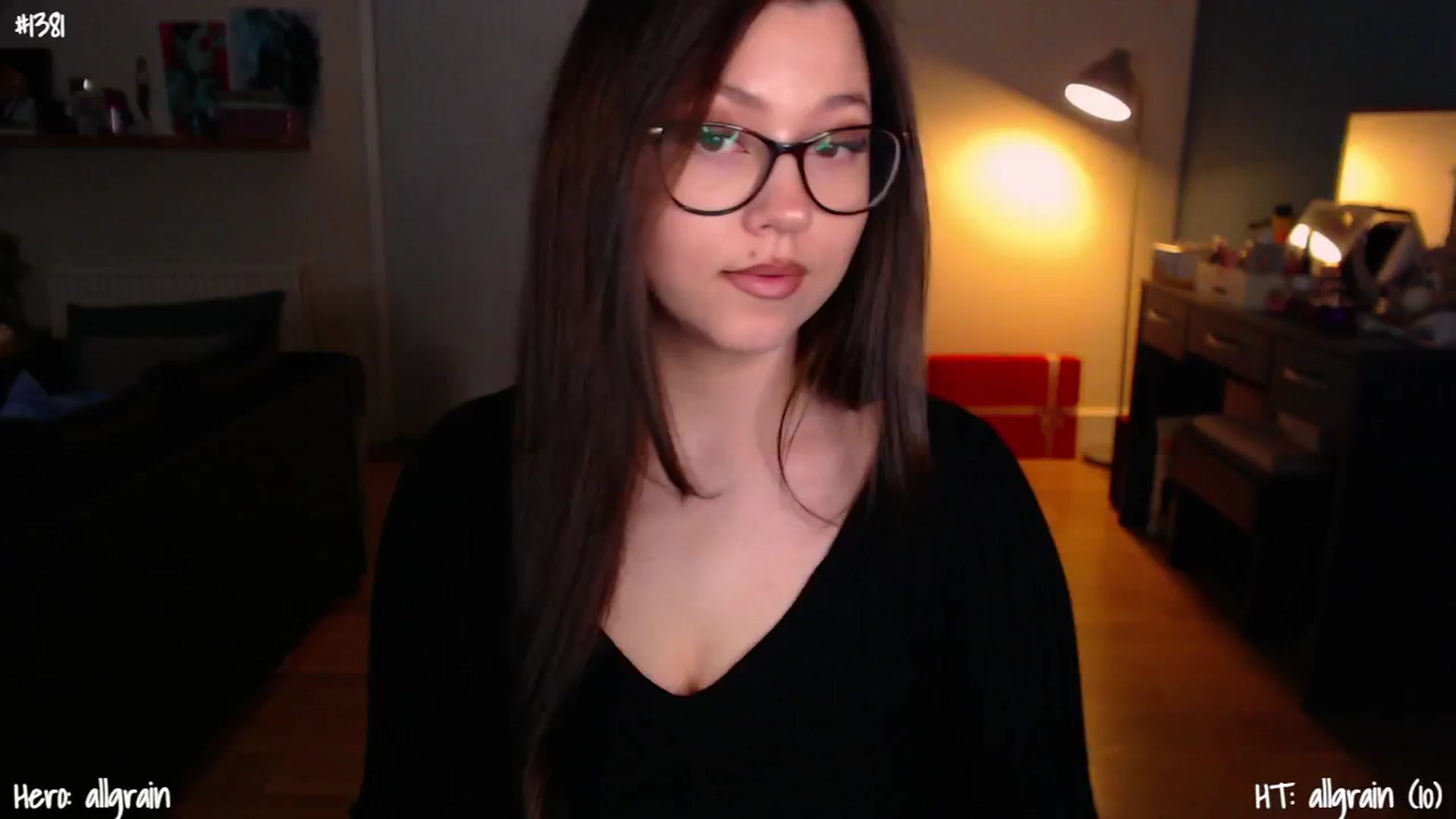 Gallery image thumbnail from AnnAngelx's myfreecams stream on, 01/30/2025, 20:35 image 14 of 20