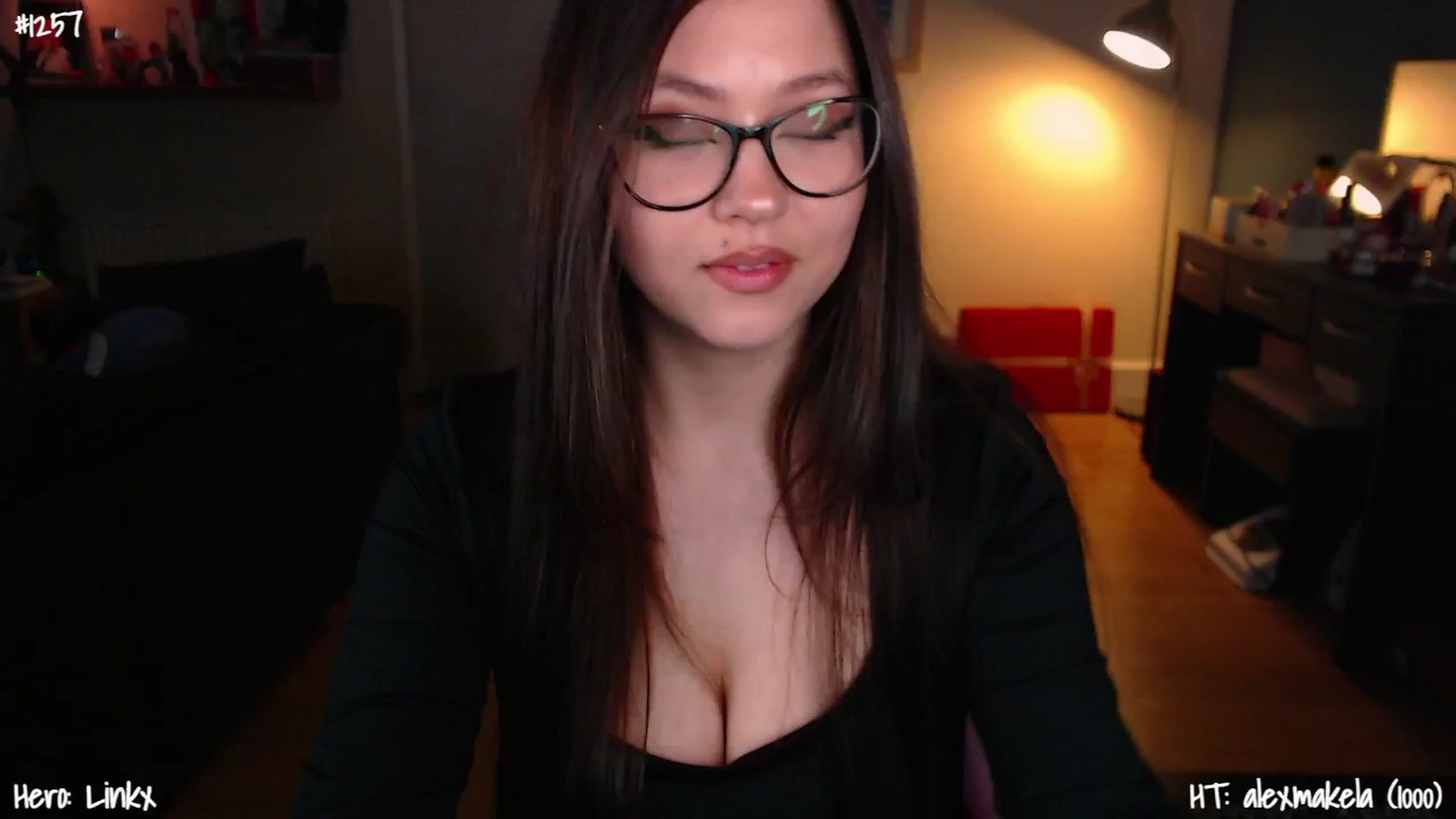 Gallery image thumbnail from AnnAngelx's myfreecams stream on, 02/03/2025, 21:27 image 18 of 20
