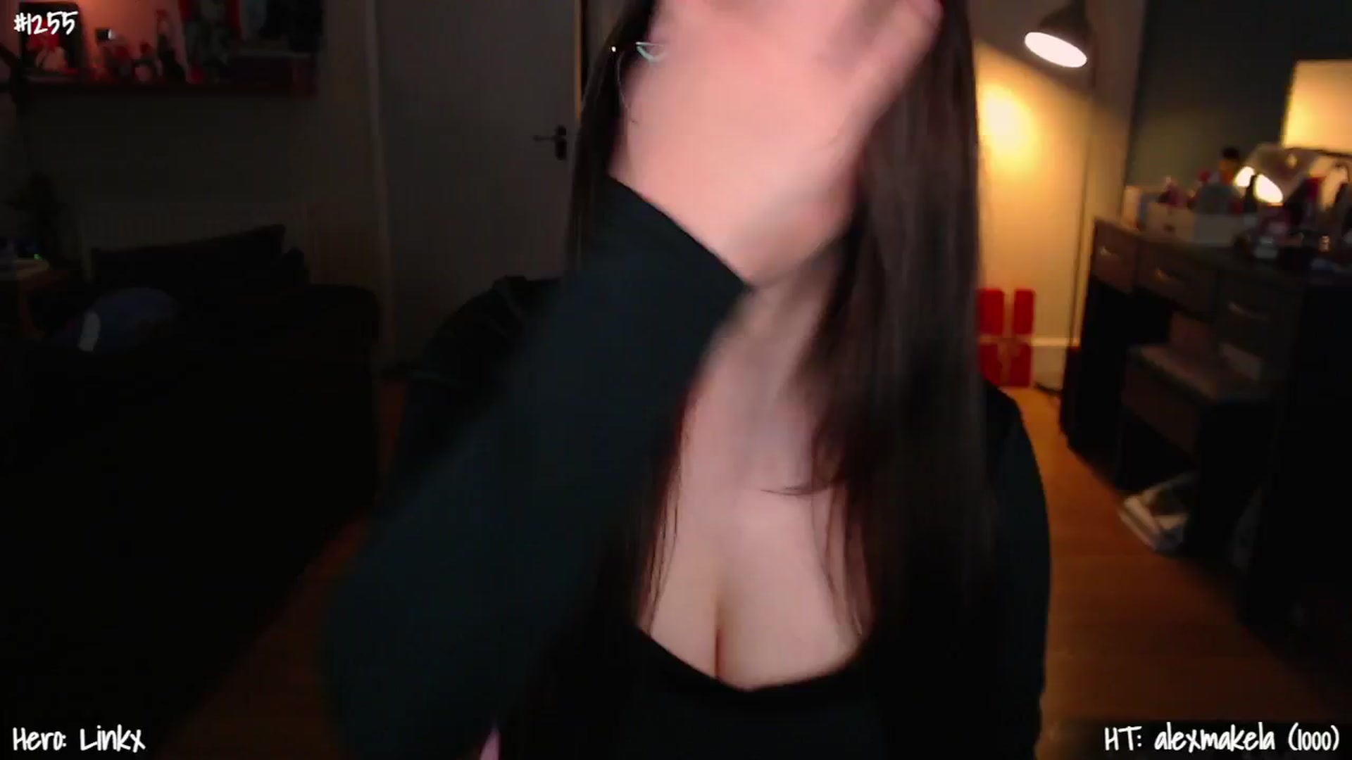 Gallery image thumbnail from AnnAngelx's myfreecams stream on, 02/03/2025, 21:27 image 17 of 20