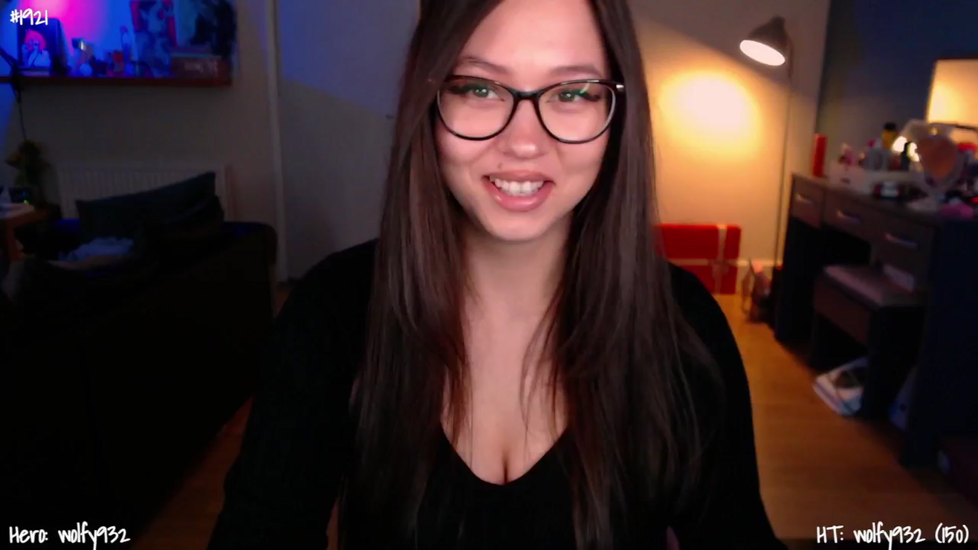 Gallery image thumbnail from AnnAngelx's myfreecams stream on, 02/08/2025, 15:40 image 6 of 20