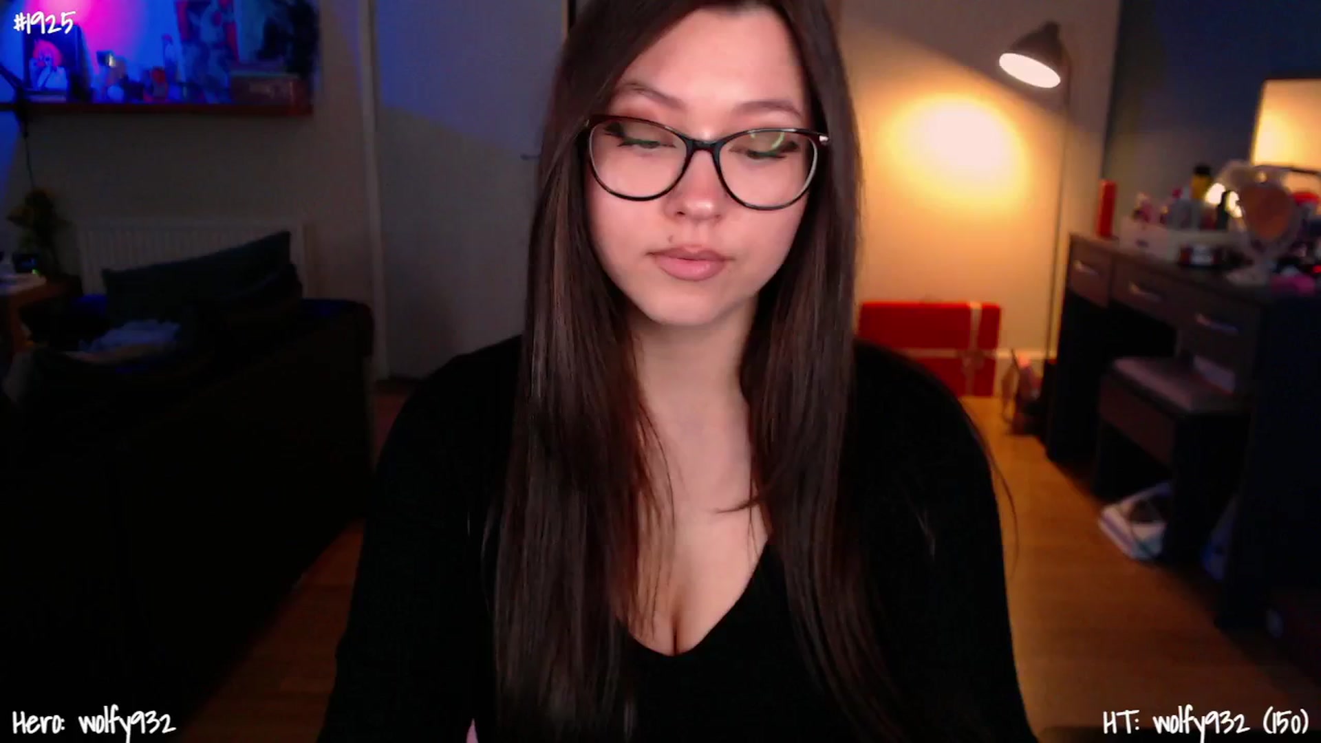 Gallery image thumbnail from AnnAngelx's myfreecams stream on, 02/08/2025, 18:10 image 1 of 20