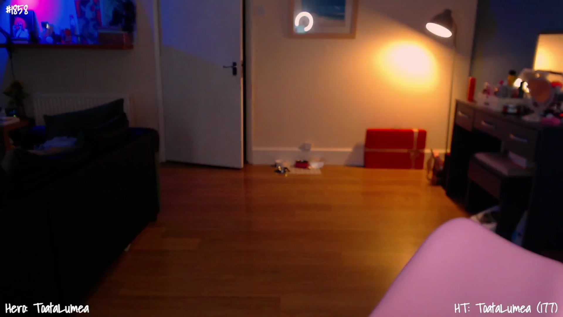 Gallery image thumbnail from AnnAngelx's myfreecams stream on, 02/08/2025, 18:10 image 8 of 20