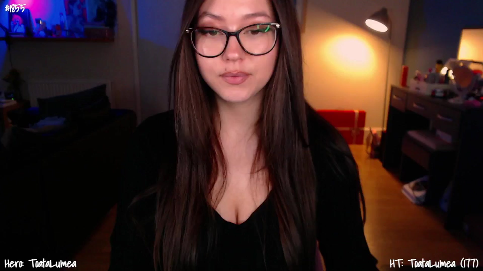 Gallery image thumbnail from AnnAngelx's myfreecams stream on, 02/08/2025, 18:10 image 9 of 20