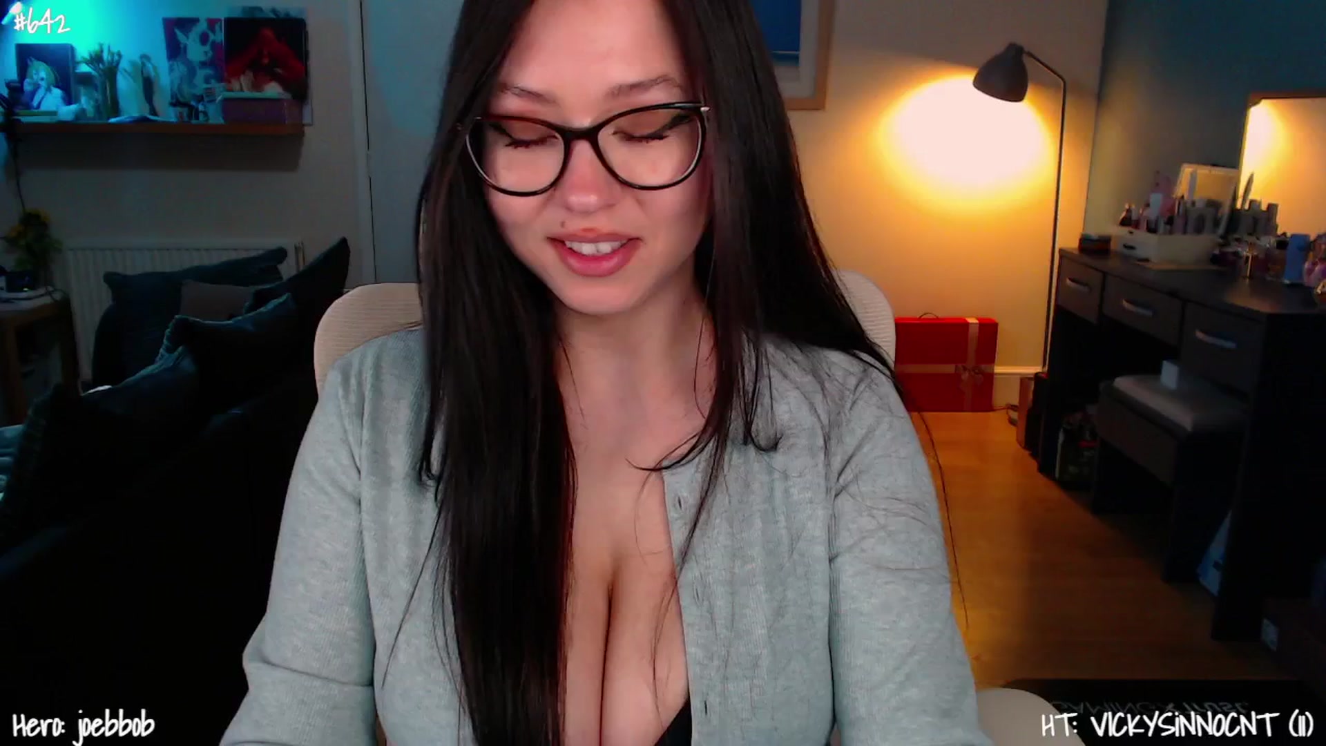 Gallery image thumbnail from AnnAngelx's myfreecams stream on, 03/04/2025, 24:26 image 13 of 20
