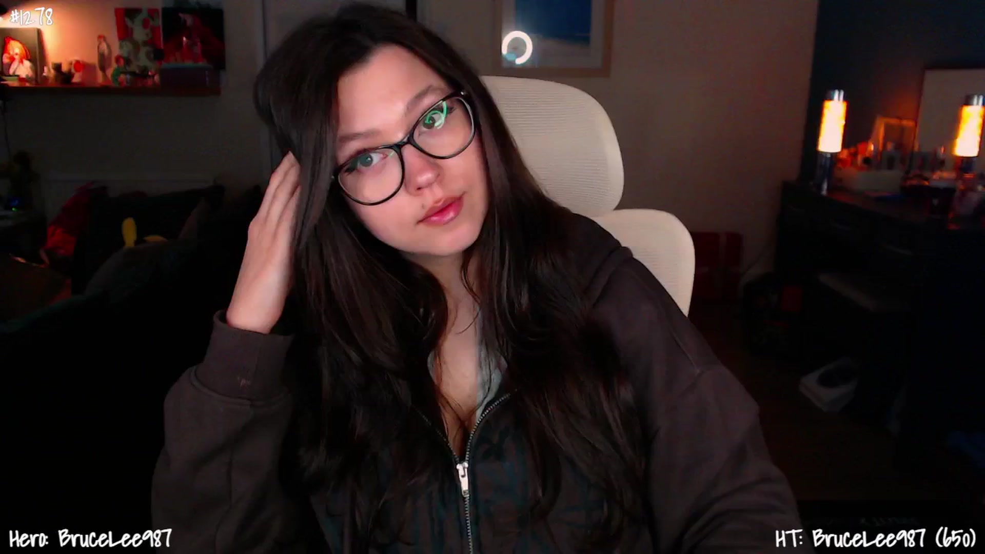 Gallery image thumbnail from AnnAngelx's myfreecams stream on, 03/12/2025, 23:25 image 18 of 20