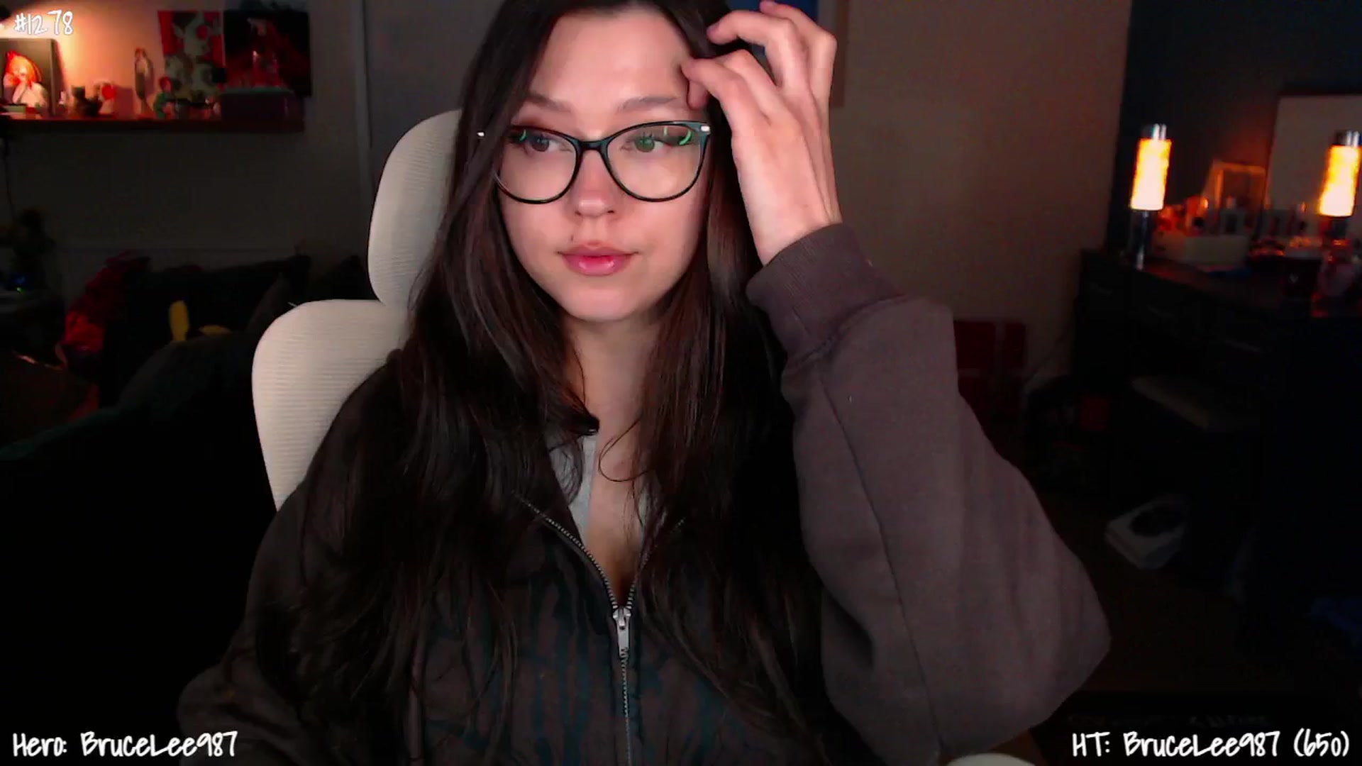 Gallery image thumbnail from AnnAngelx's myfreecams stream on, 03/12/2025, 23:25 image 19 of 20