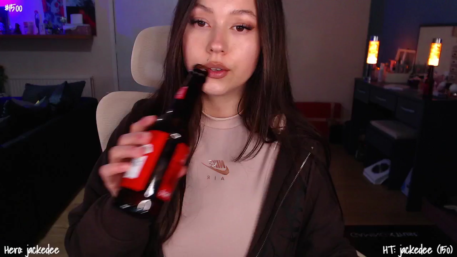 Gallery image thumbnail from AnnAngelx's myfreecams stream on, 03/18/2025, 18:38 image 13 of 20