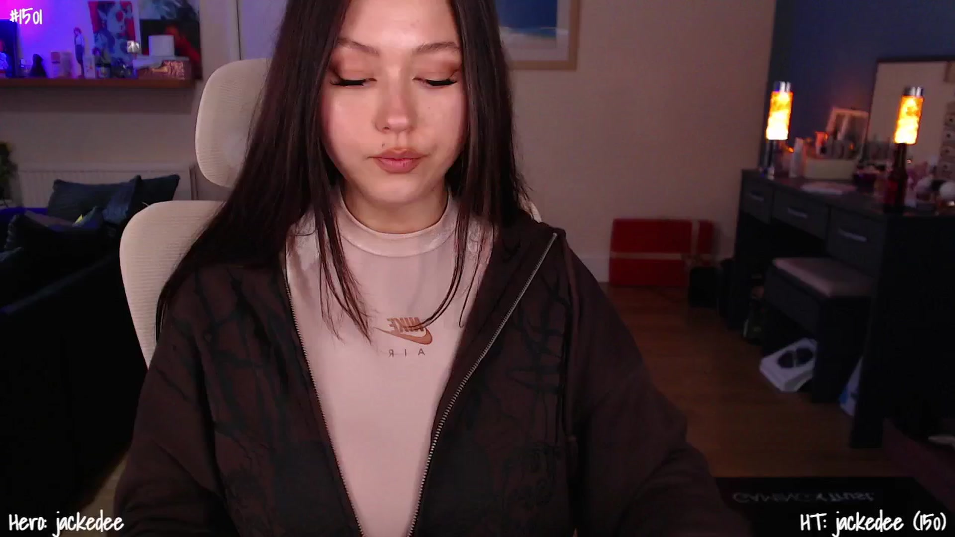 Gallery image thumbnail from AnnAngelx's myfreecams stream on, 03/18/2025, 18:38 image 8 of 20