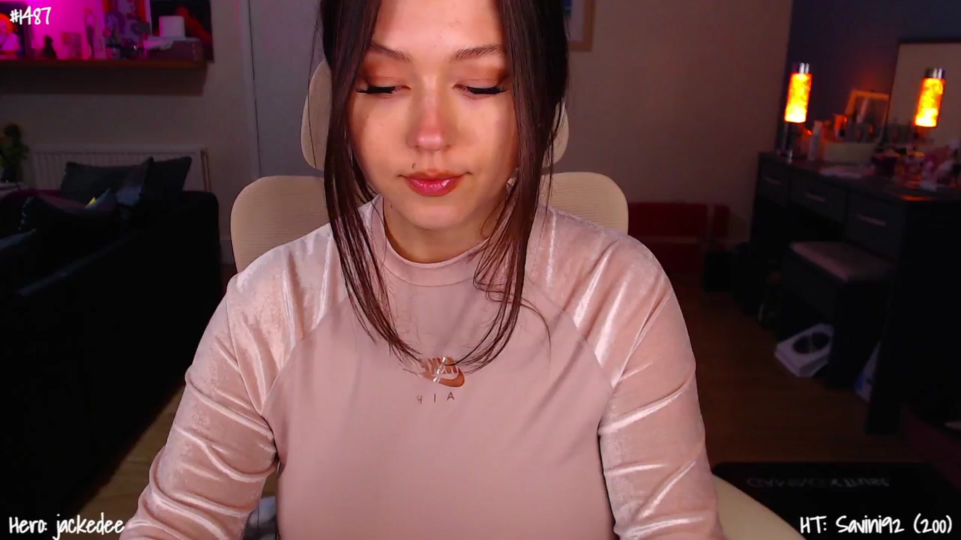 Gallery image thumbnail from AnnAngelx's myfreecams stream on, 03/18/2025, 20:36 image 5 of 20