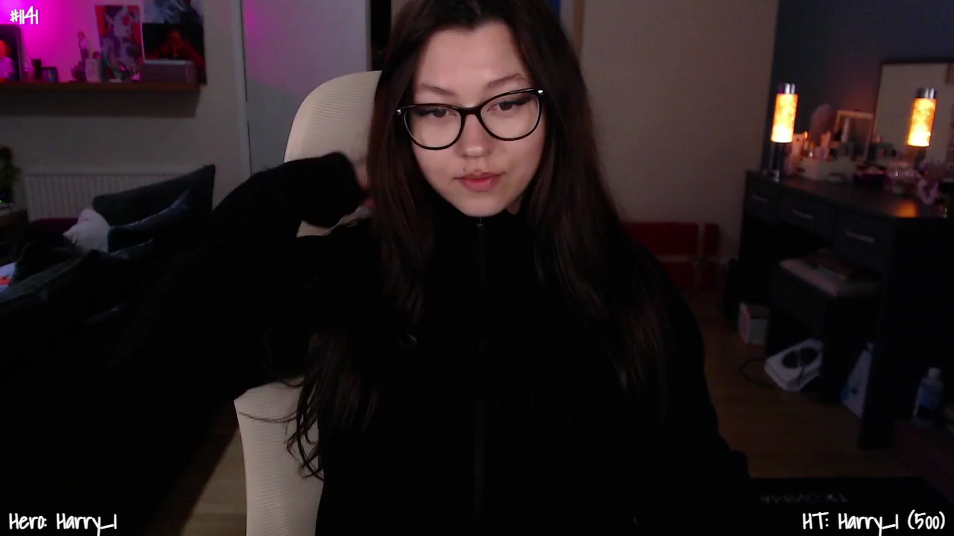Gallery image thumbnail from AnnAngelx's myfreecams stream on, 03/27/2025, 23:06 image 6 of 20
