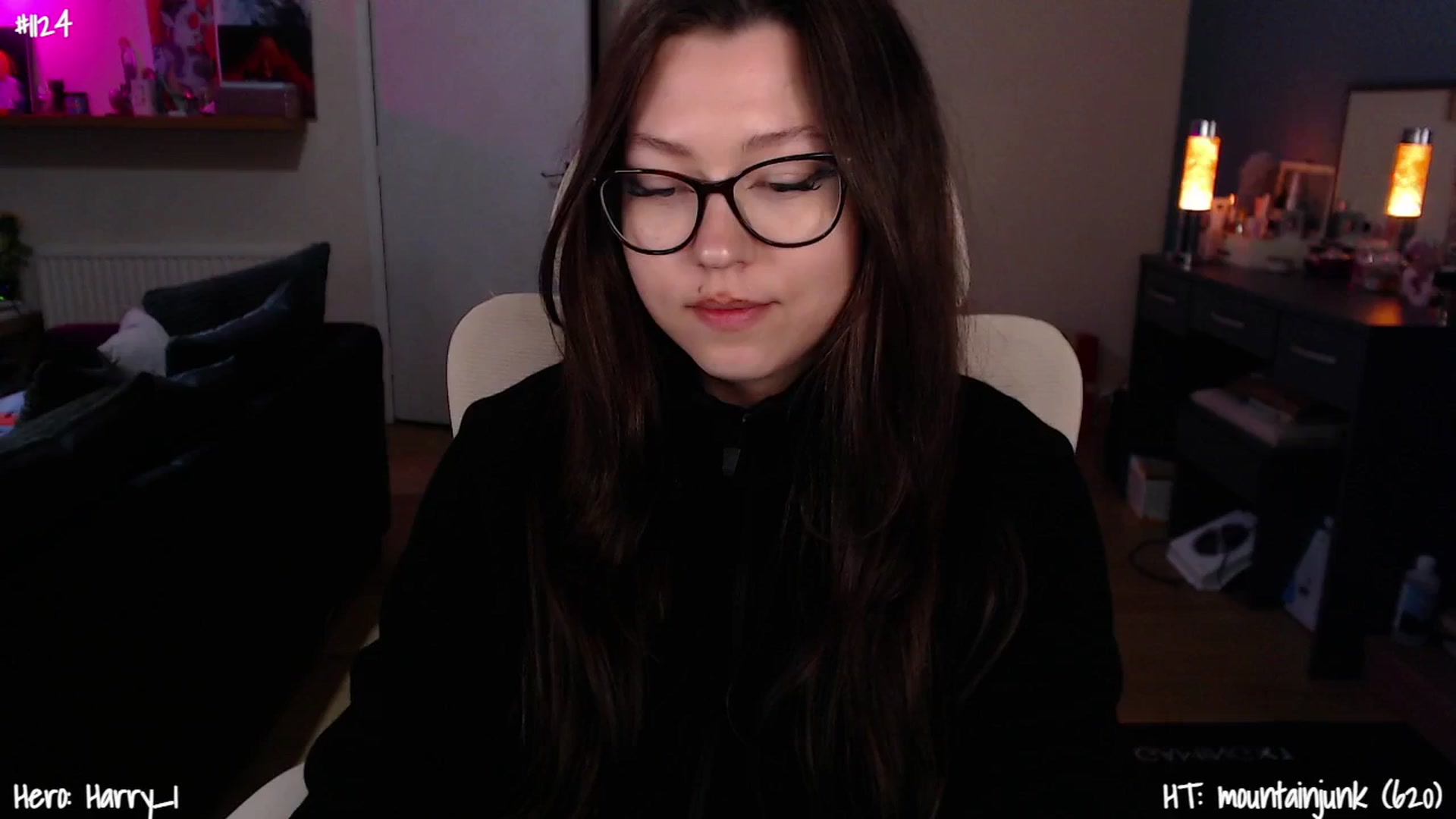 Gallery image thumbnail from AnnAngelx's myfreecams stream on, 03/27/2025, 23:06 image 16 of 20