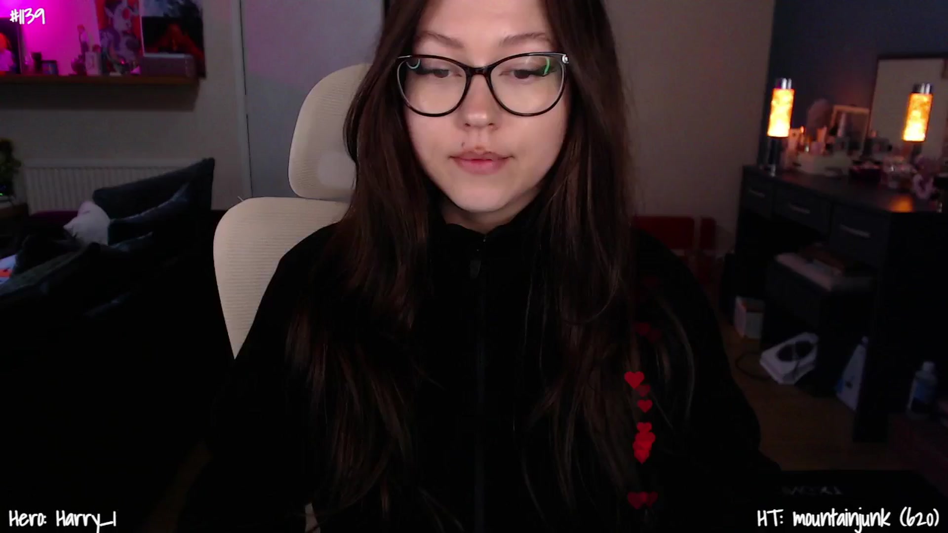 Gallery image thumbnail from AnnAngelx's myfreecams stream on, 03/27/2025, 23:06 image 13 of 20