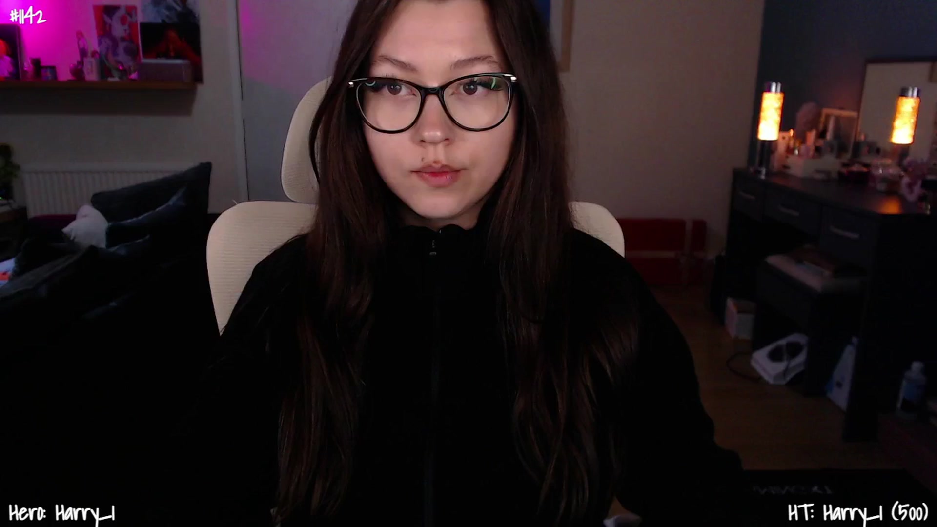 Gallery image thumbnail from AnnAngelx's myfreecams stream on, 03/27/2025, 23:06 image 8 of 20