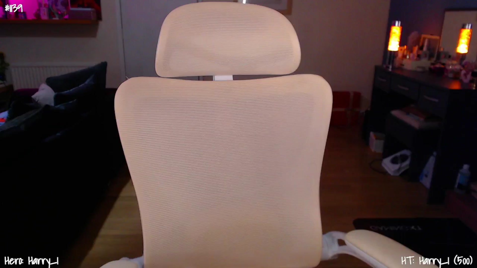 Gallery image thumbnail from AnnAngelx's myfreecams stream on, 03/27/2025, 23:06 image 12 of 20