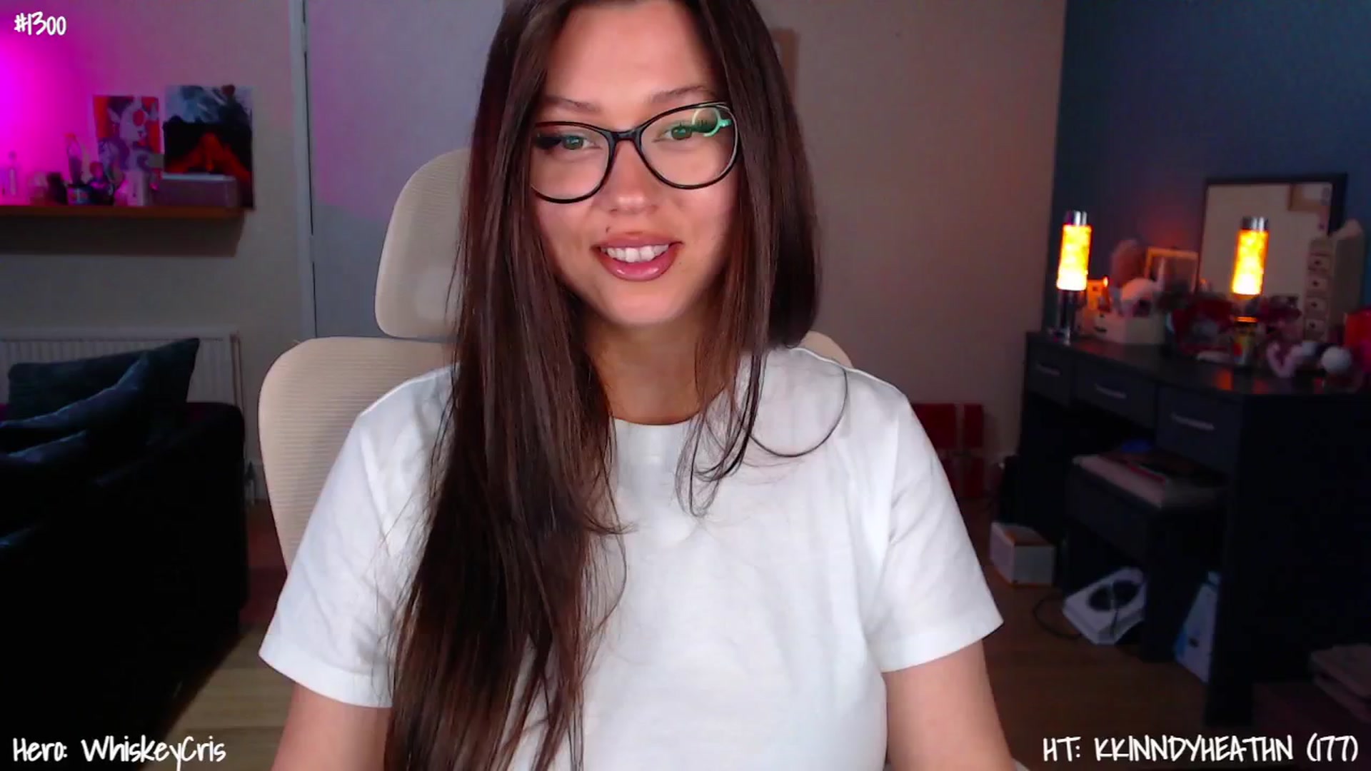 Gallery image thumbnail from AnnAngelx's myfreecams stream on, 03/31/2025, 21:13 image 15 of 20