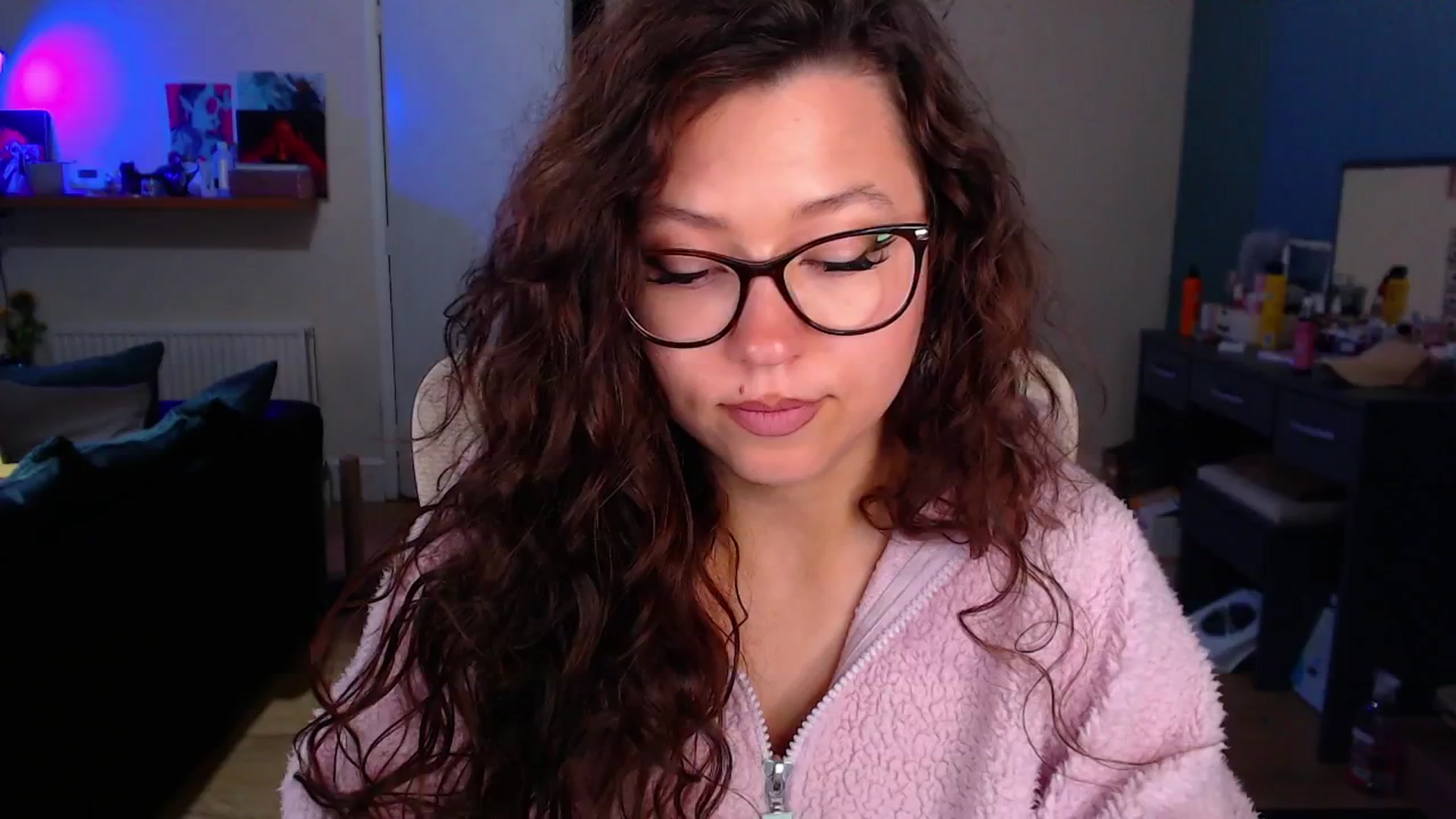Gallery image thumbnail from AnnAngelx's myfreecams stream on, 04/05/2025, 21:09 image 15 of 20