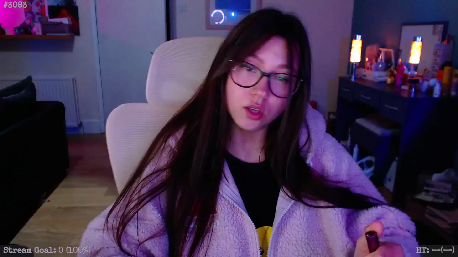 Gallery image thumbnail from AnnAngelx's myfreecams stream on, 04/16/2025, 22:26 image 6 of 20
