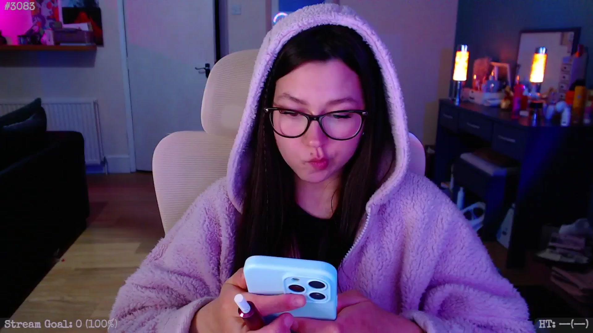 Gallery image thumbnail from AnnAngelx's myfreecams stream on, 04/16/2025, 22:26 image 7 of 20