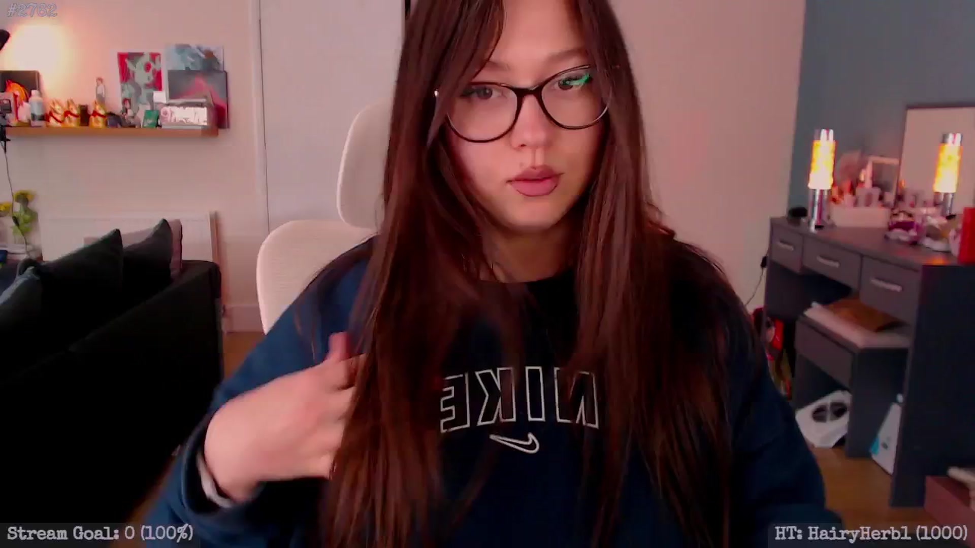 Gallery image thumbnail from AnnAngelx's myfreecams stream on, 04/19/2025, 17:14 image 3 of 20