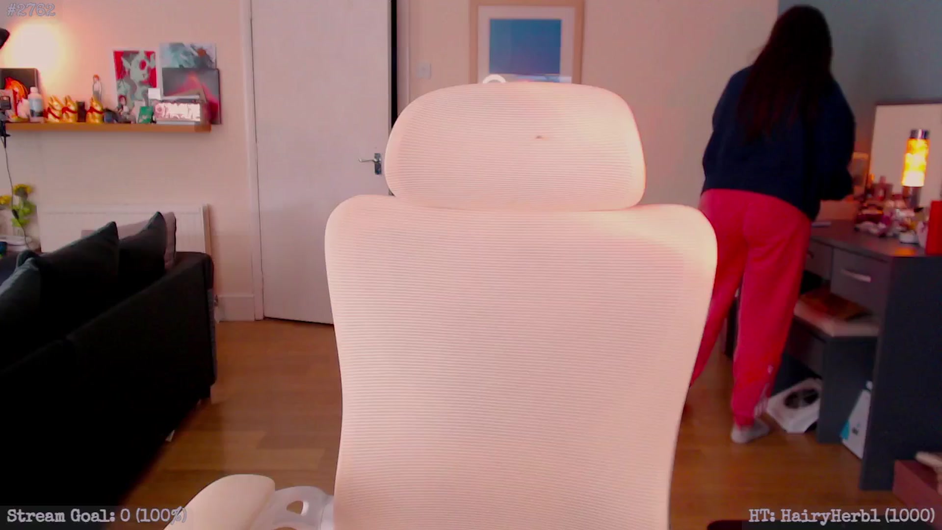 Gallery image thumbnail from AnnAngelx's myfreecams stream on, 04/19/2025, 17:14 image 2 of 20