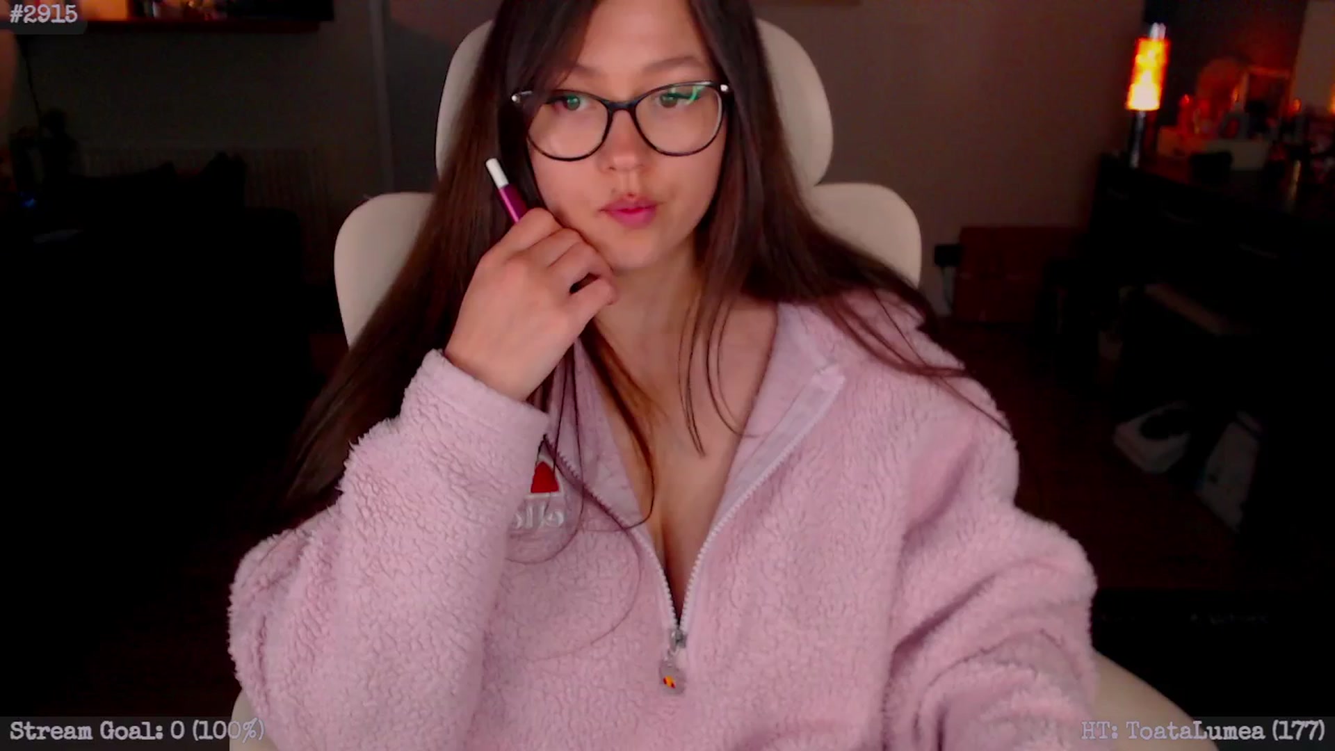 Gallery image thumbnail from AnnAngelx's myfreecams stream on, 04/24/2025, 22:33 image 19 of 20