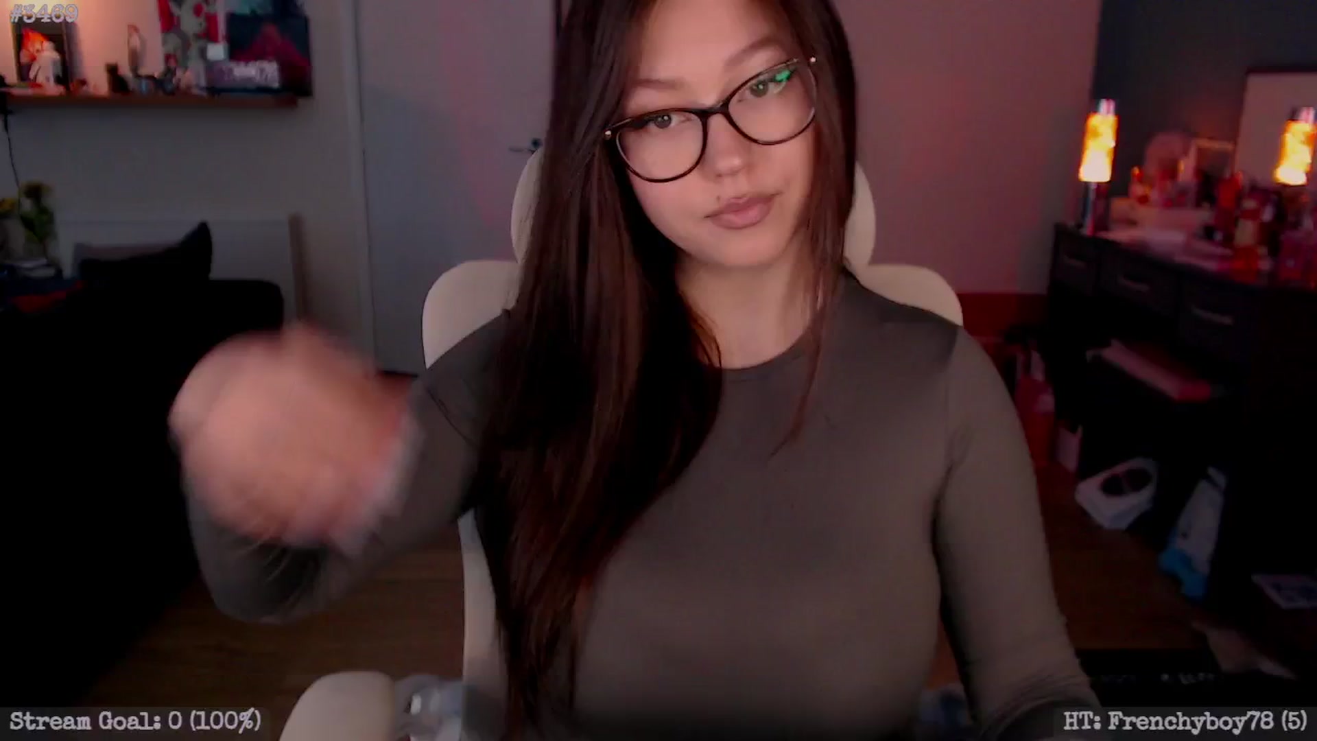 Gallery image thumbnail from AnnAngelx's myfreecams stream on, 04/30/2025, 13:32 image 15 of 20