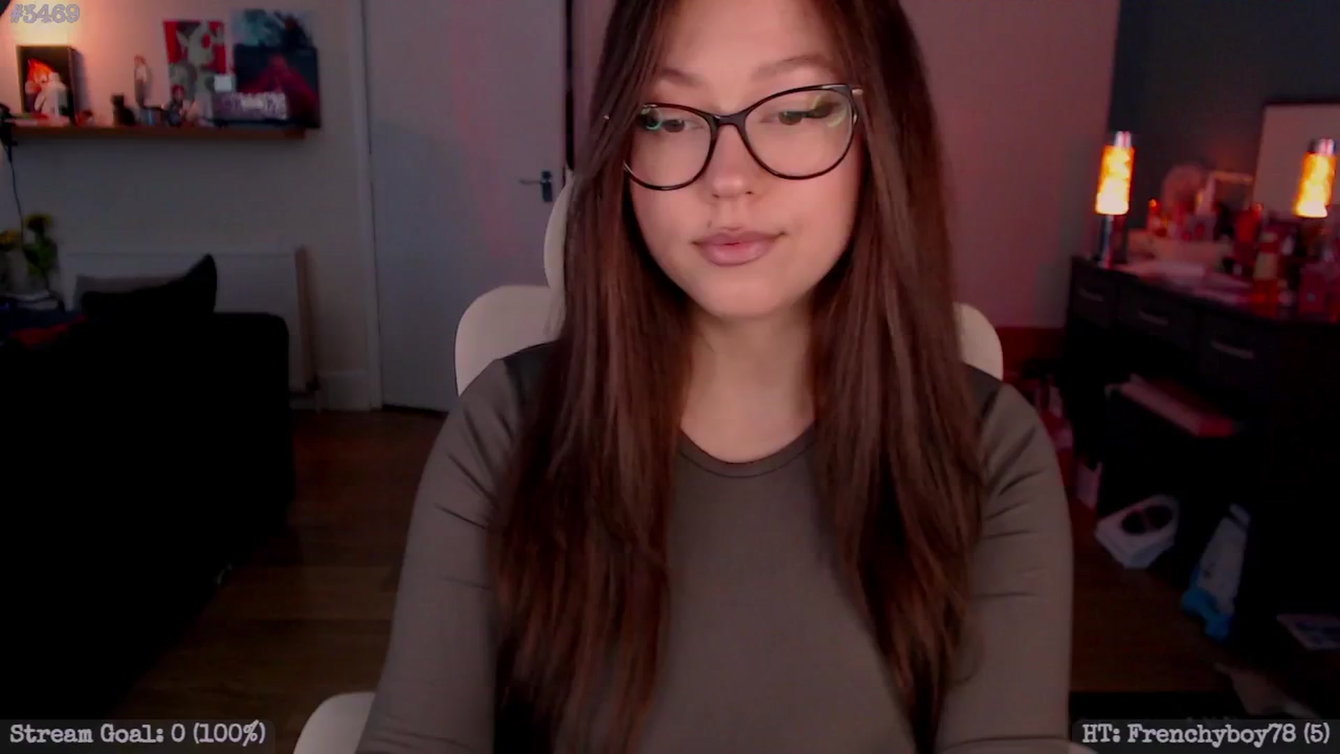 Gallery image thumbnail from AnnAngelx's myfreecams stream on, 04/30/2025, 13:32 image 18 of 20