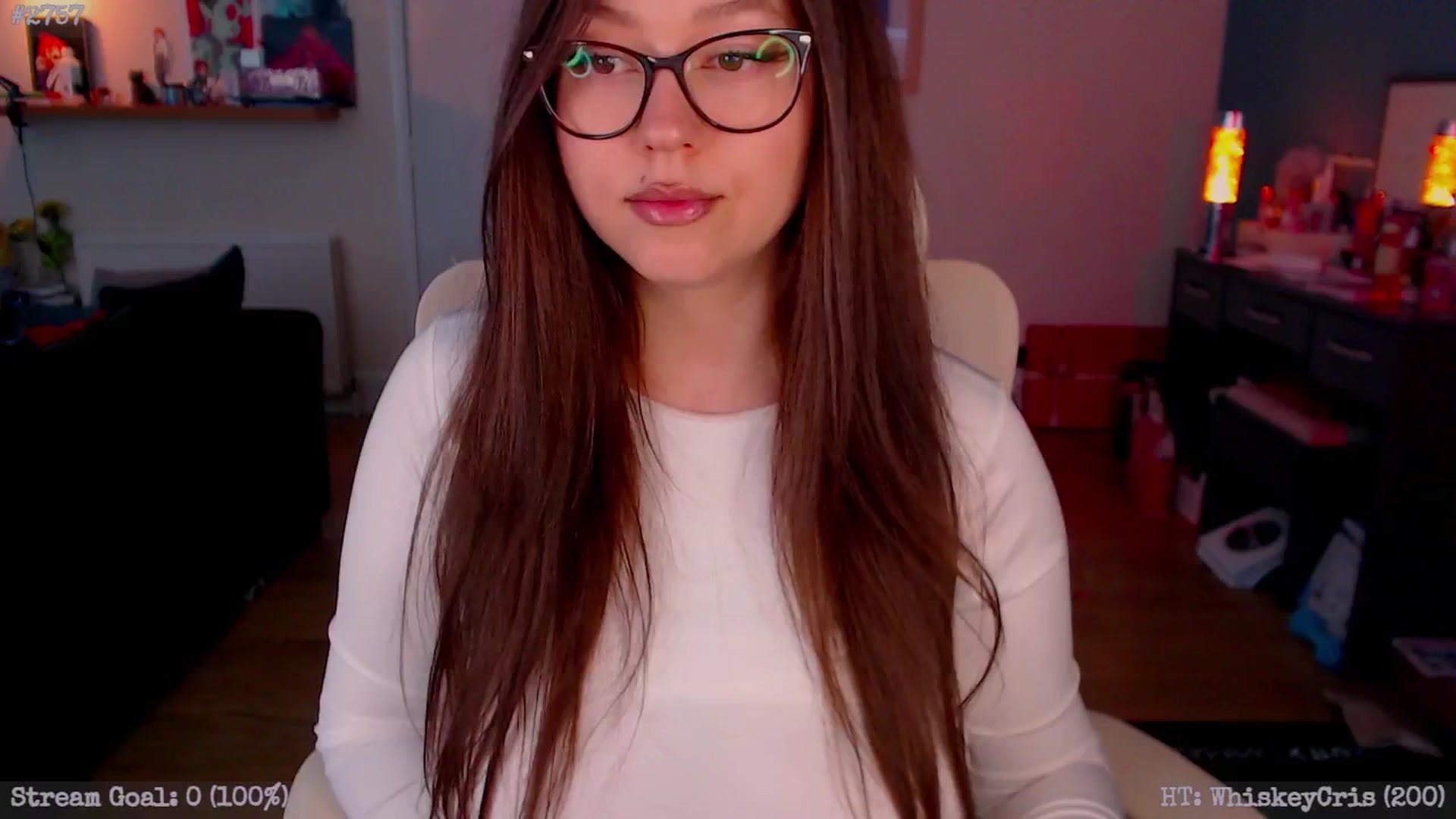 Gallery image thumbnail from AnnAngelx's myfreecams stream on, 04/30/2025, 16:12 image 16 of 20
