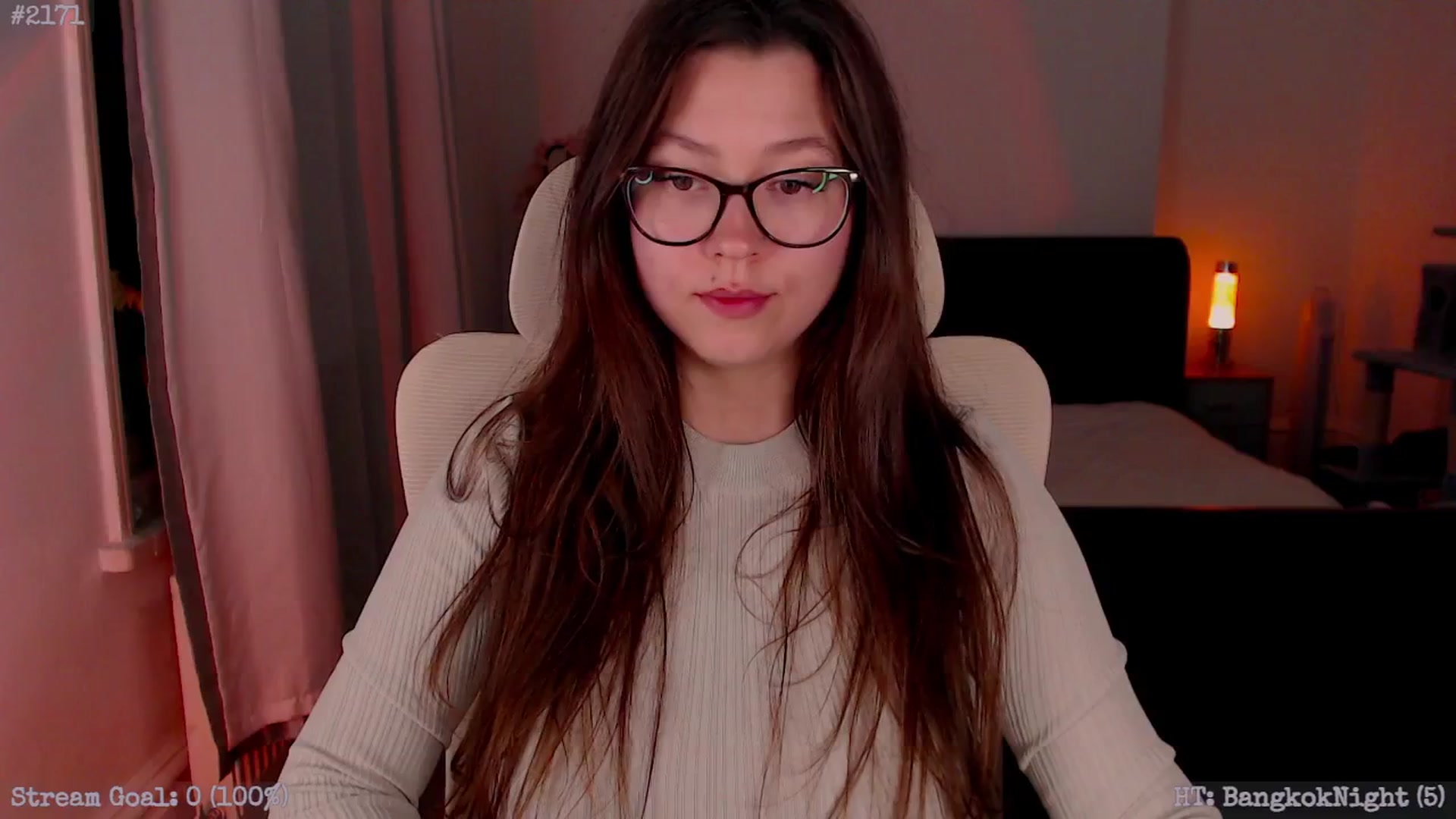 Gallery image thumbnail from AnnAngelx's myfreecams stream on, 05/19/2025, 22:20 image 3 of 20
