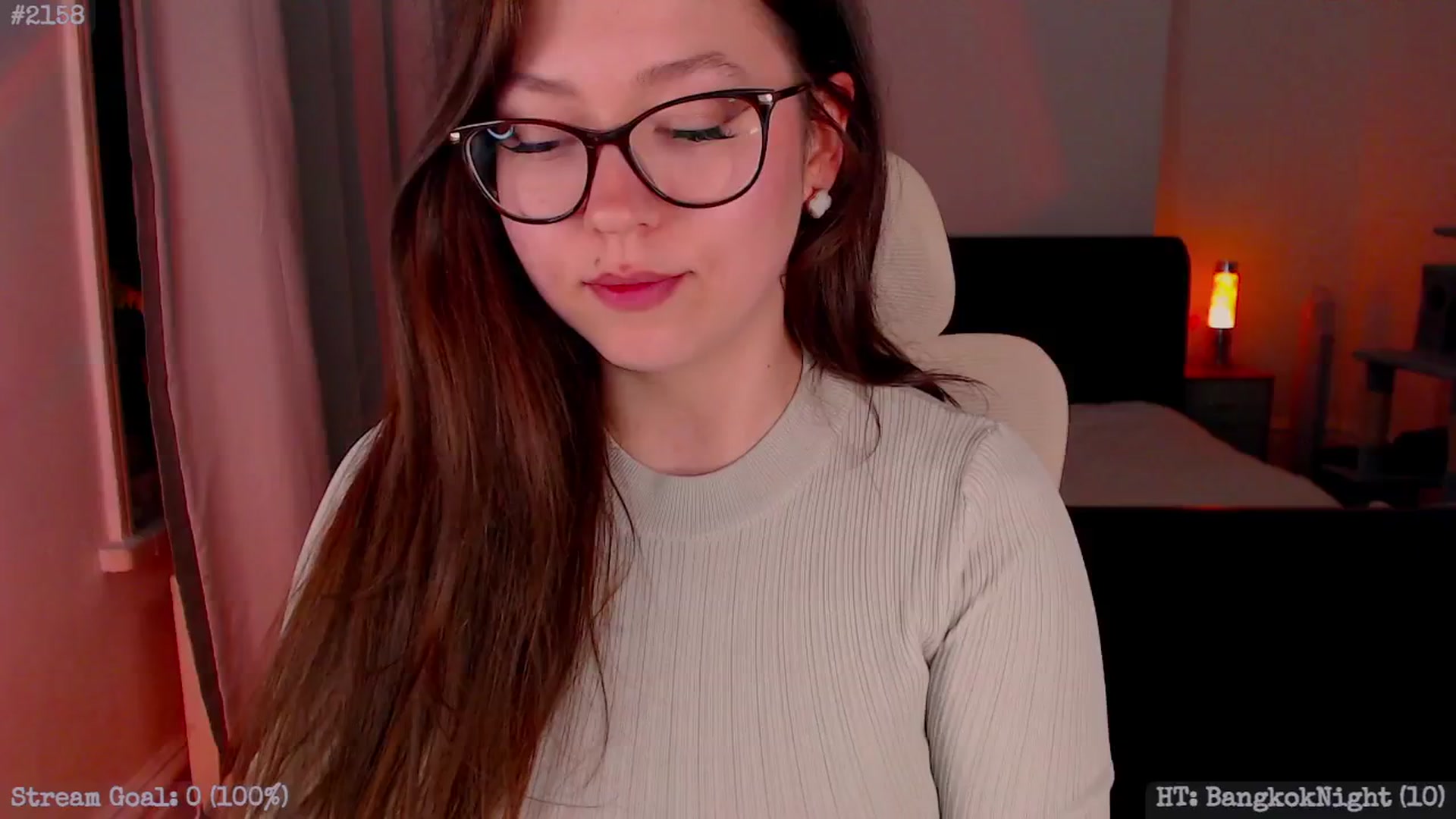Gallery image thumbnail from AnnAngelx's myfreecams stream on, 05/19/2025, 22:20 image 5 of 20
