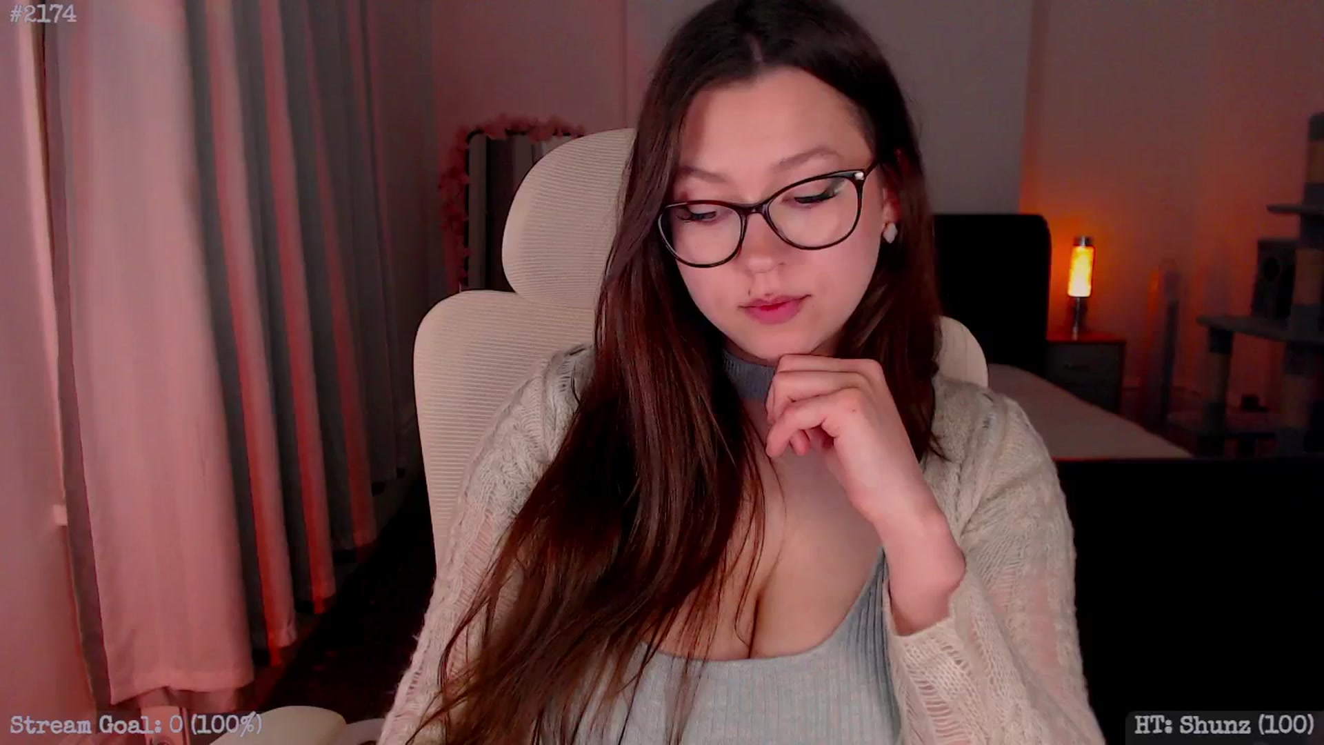 Gallery image thumbnail from AnnAngelx's myfreecams stream on, 05/20/2025, 22:07 image 19 of 20