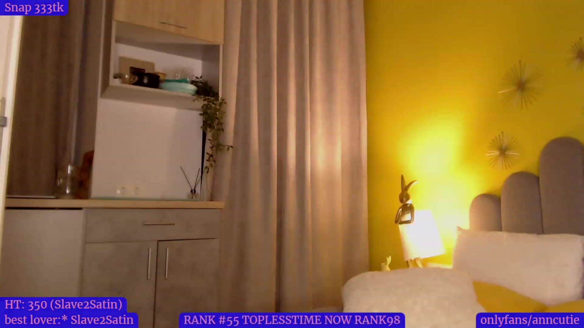 Gallery image thumbnail from AnnCutie's myfreecams stream on, 11/27/2022, 23:28 image 8 of 20